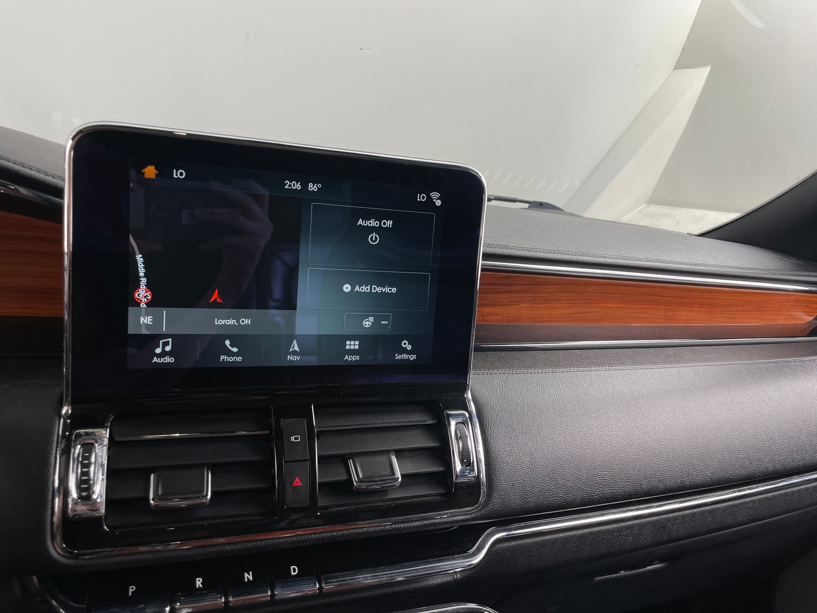 Thumbnail: 2018 Lincoln Navigator L - 3