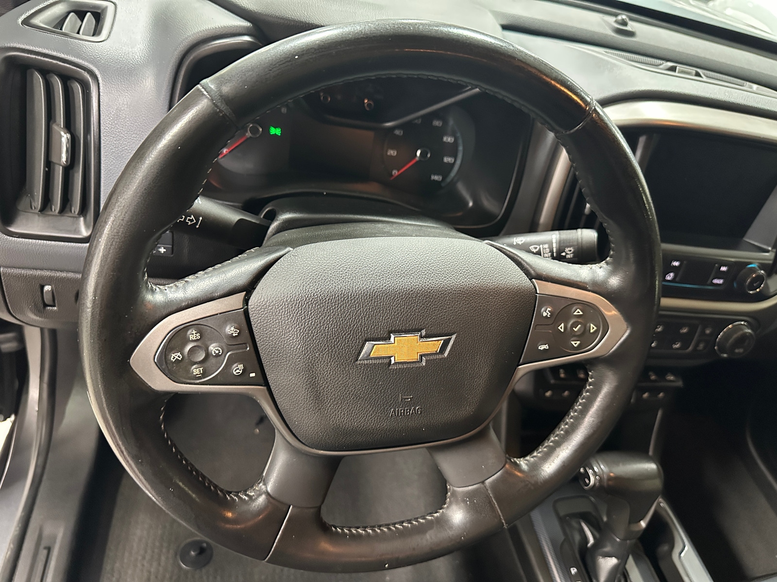 Thumbnail: 2021 Chevrolet Colorado - 4