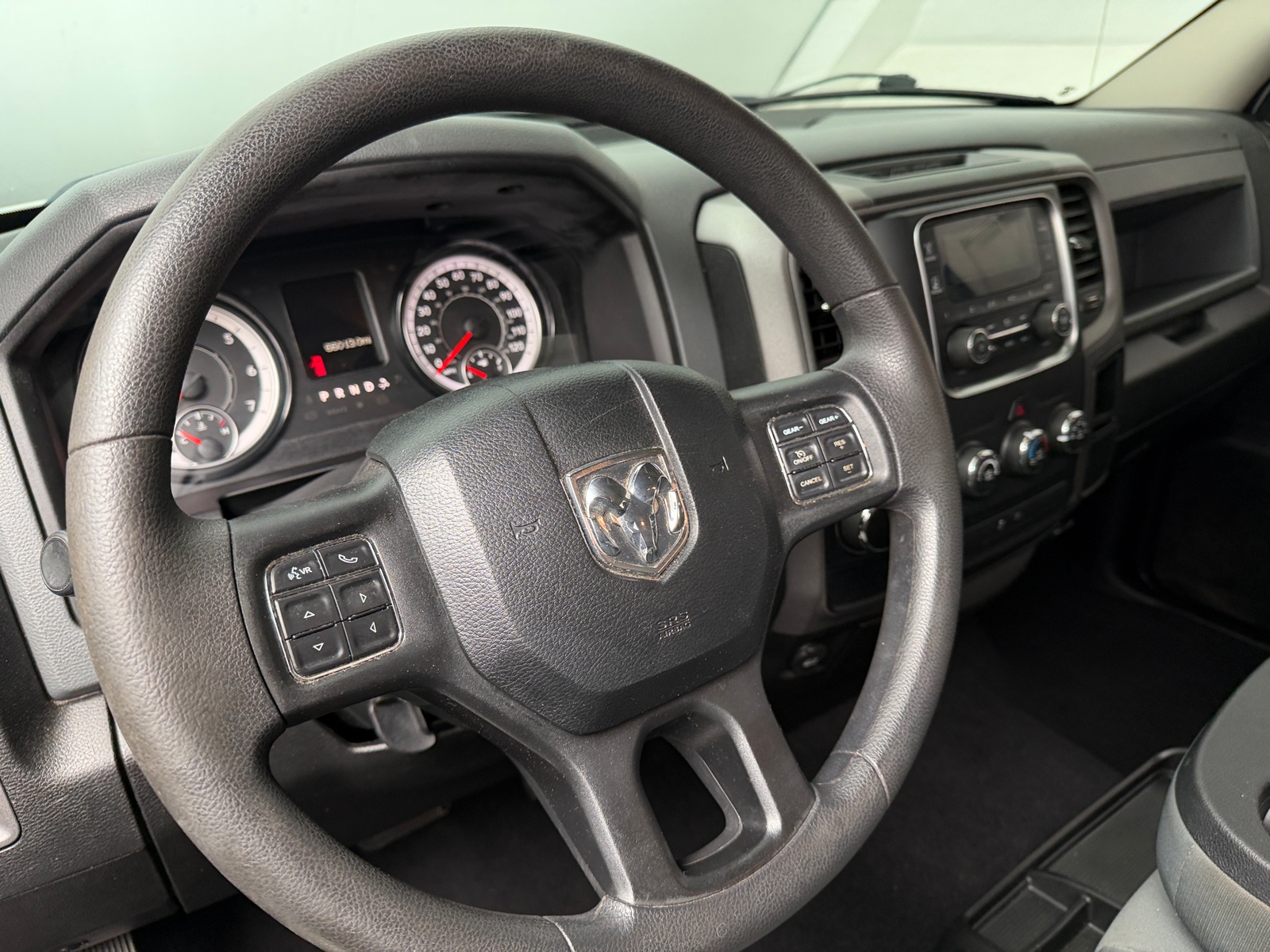 Thumbnail: 2020 RAM 1500 Classic - 5