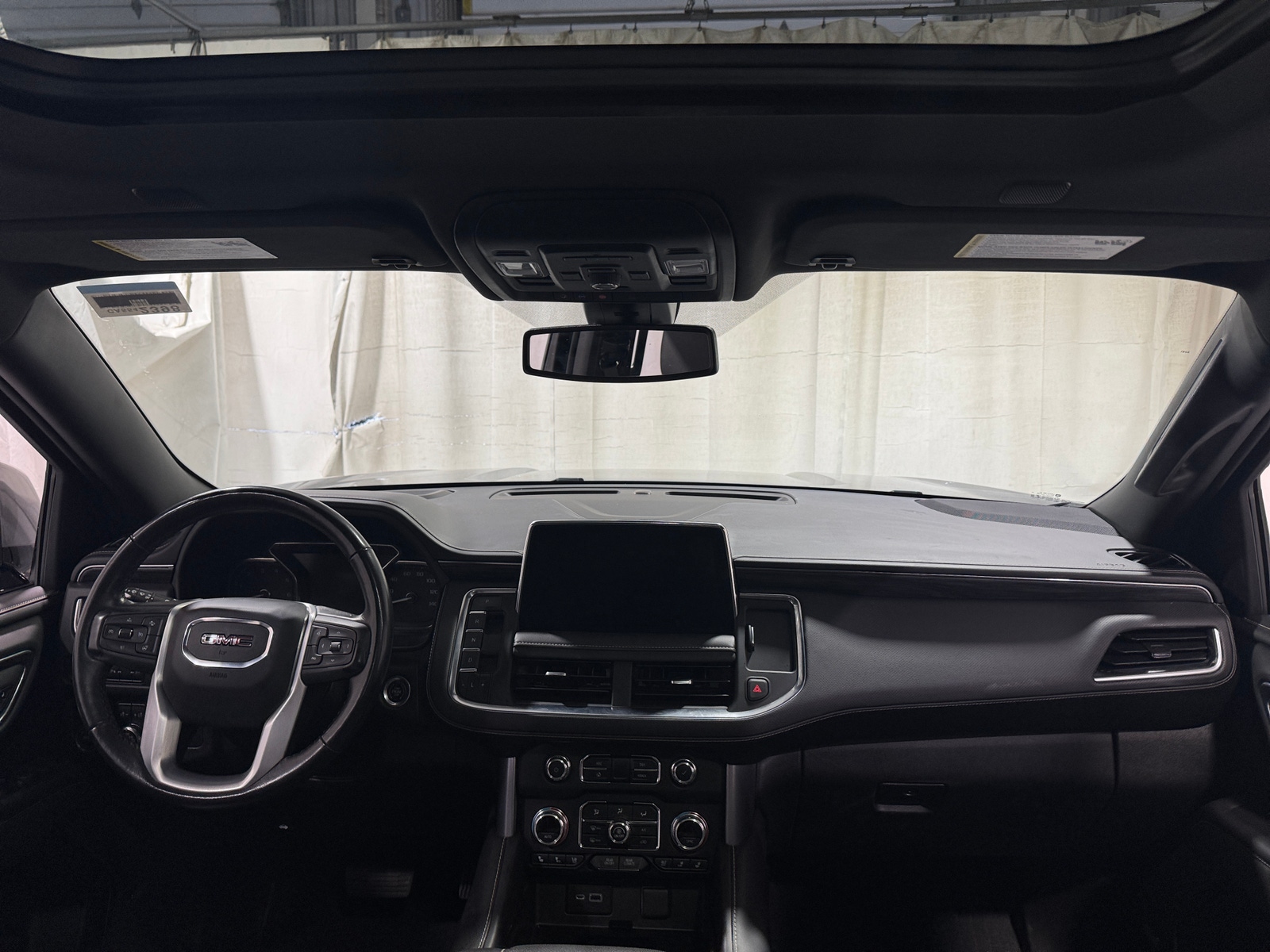 Thumbnail: 2021 GMC Yukon XL - 2