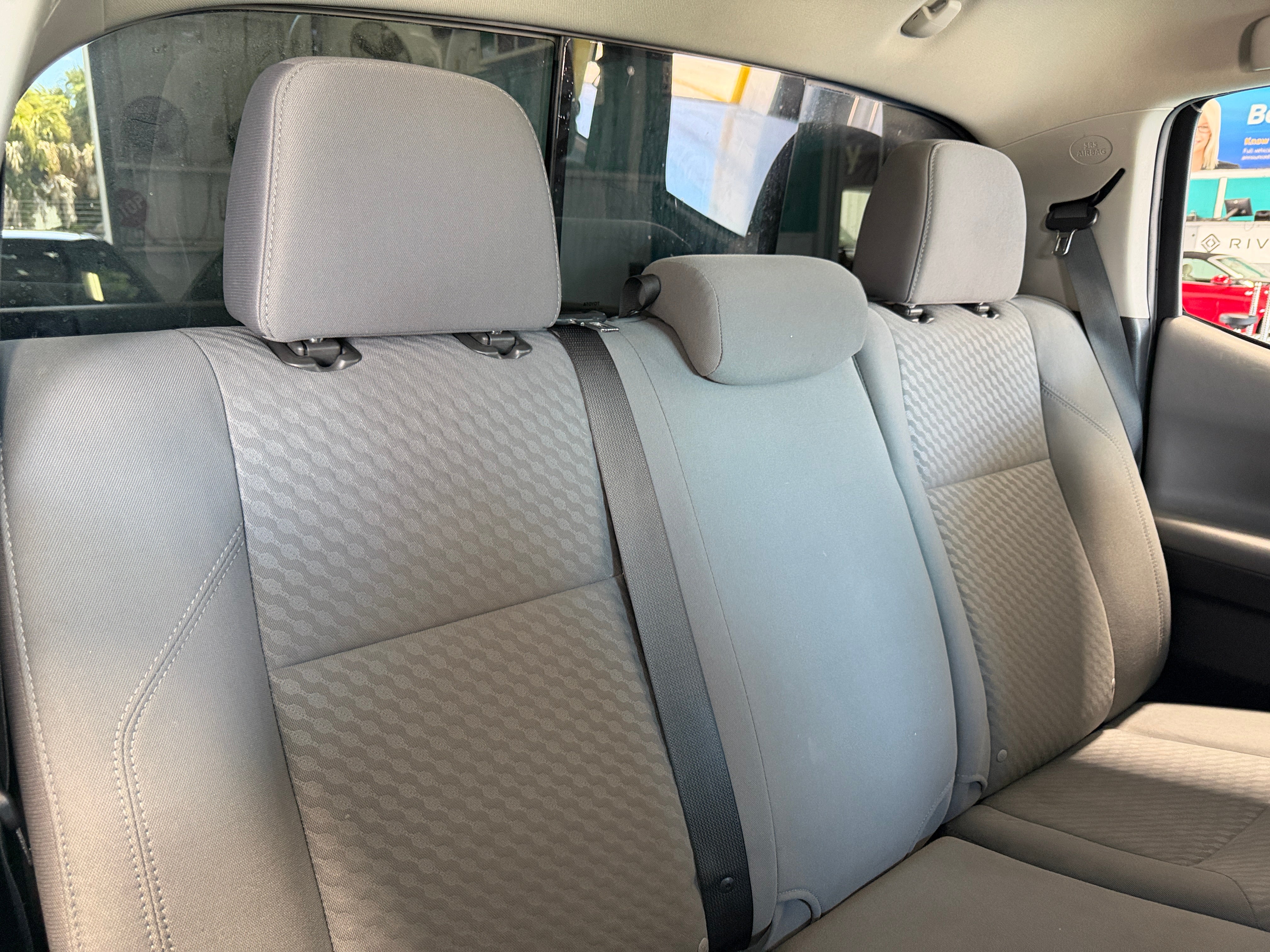 2021 Toyota Tacoma SR5 - Photo 5