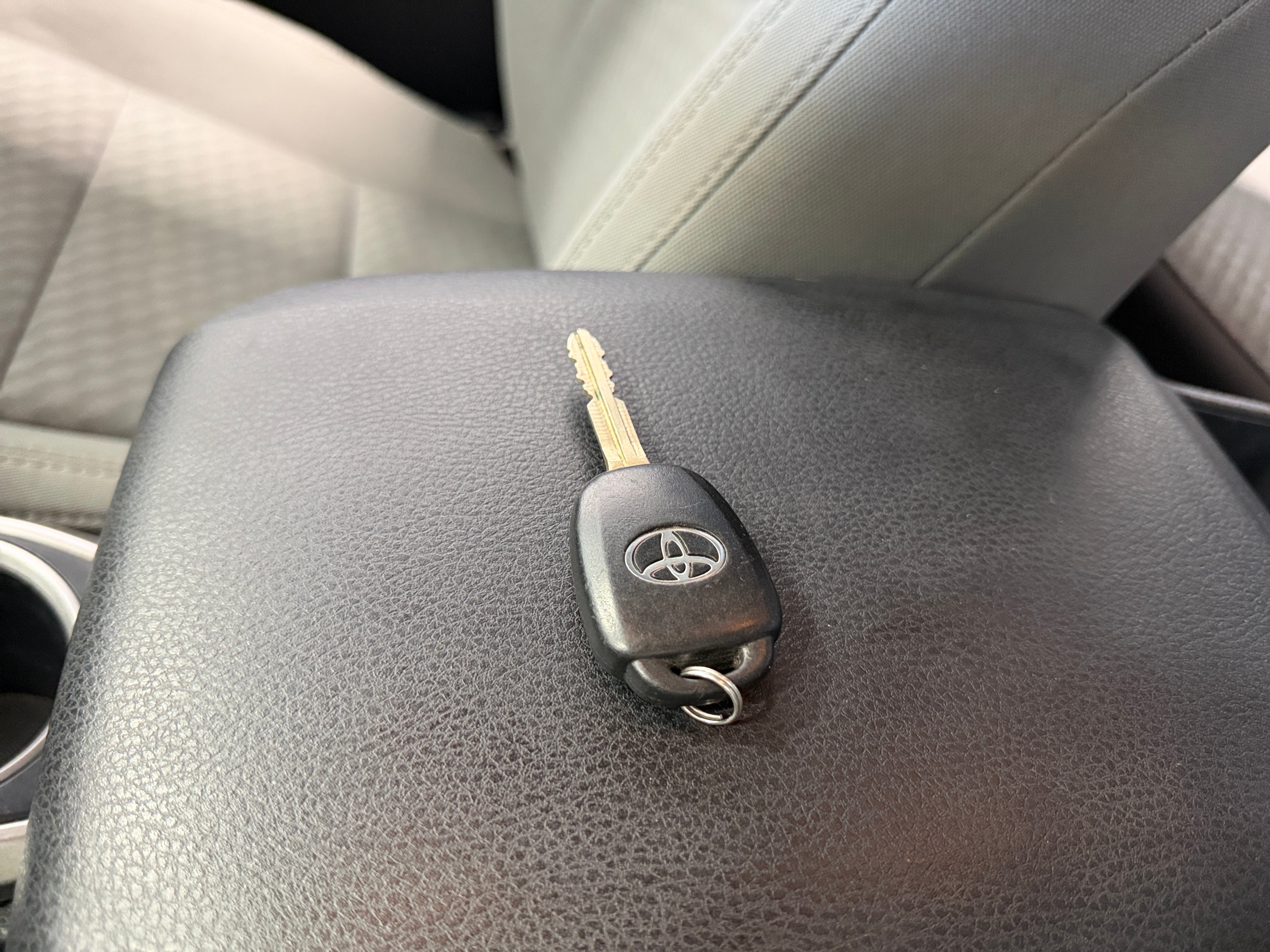 2021 Toyota Tacoma SR5 - Photo 12