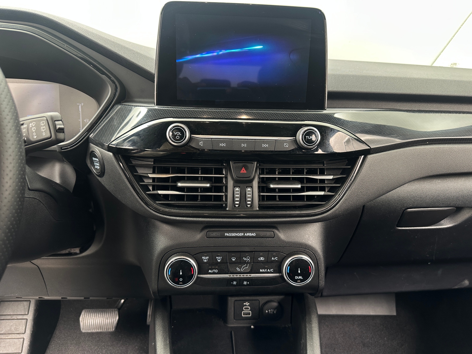 Thumbnail: 2025 Ford Escape - 4