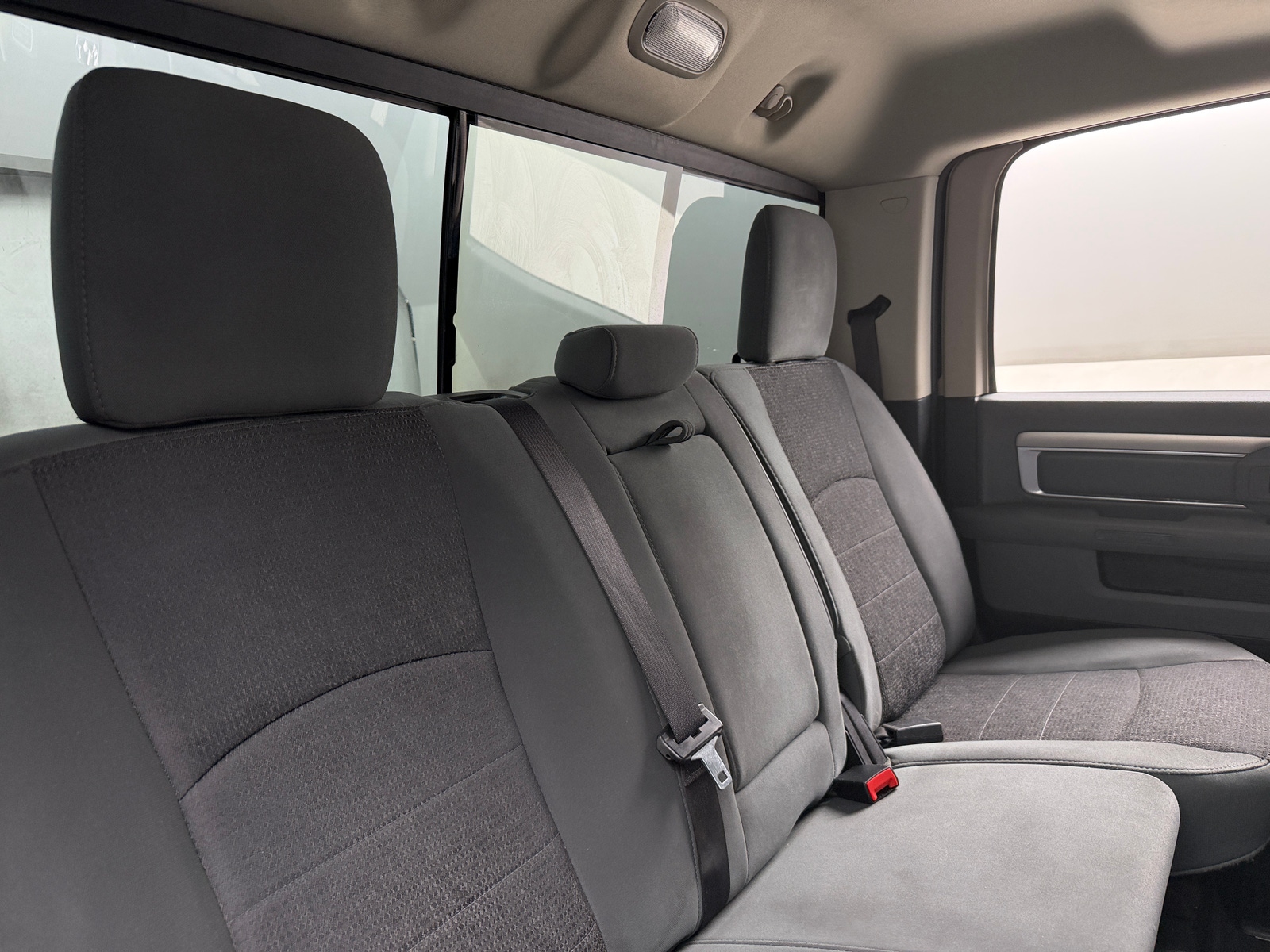 Thumbnail: 2019 RAM 1500 Classic - 6