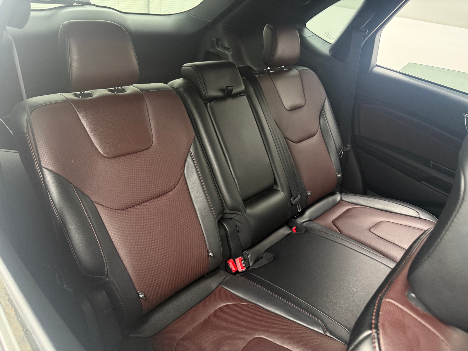 Thumbnail: 2020 Ford Edge - 5
