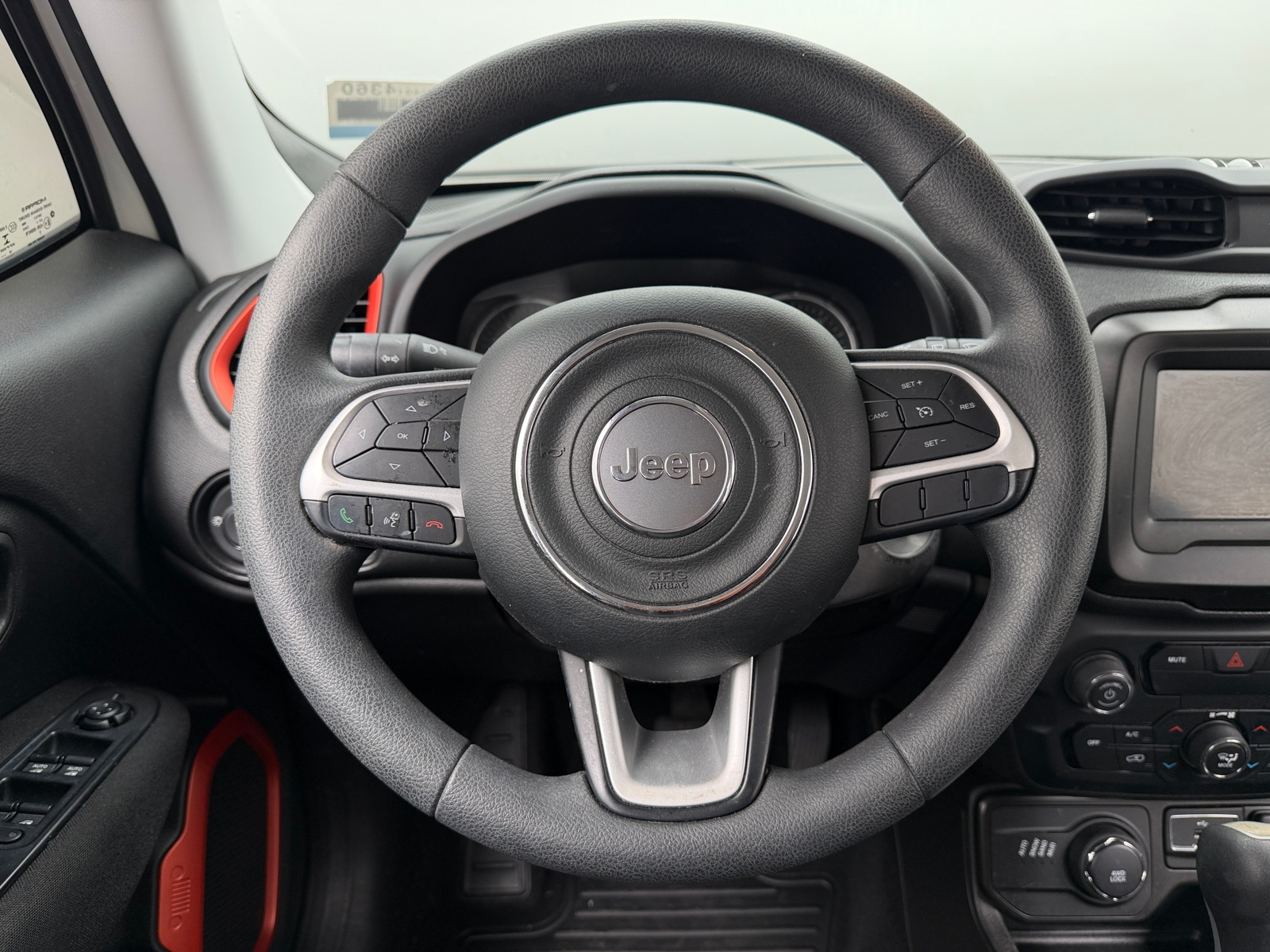 Thumbnail: 2020 Jeep Renegade - 5