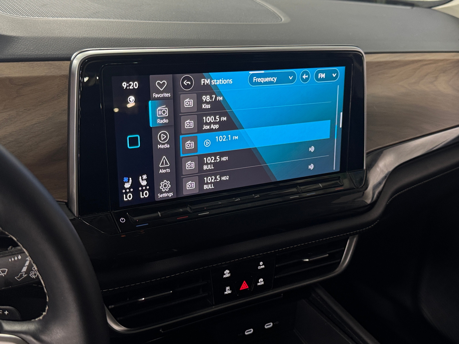Thumbnail: 2025 Volkswagen Atlas - 3