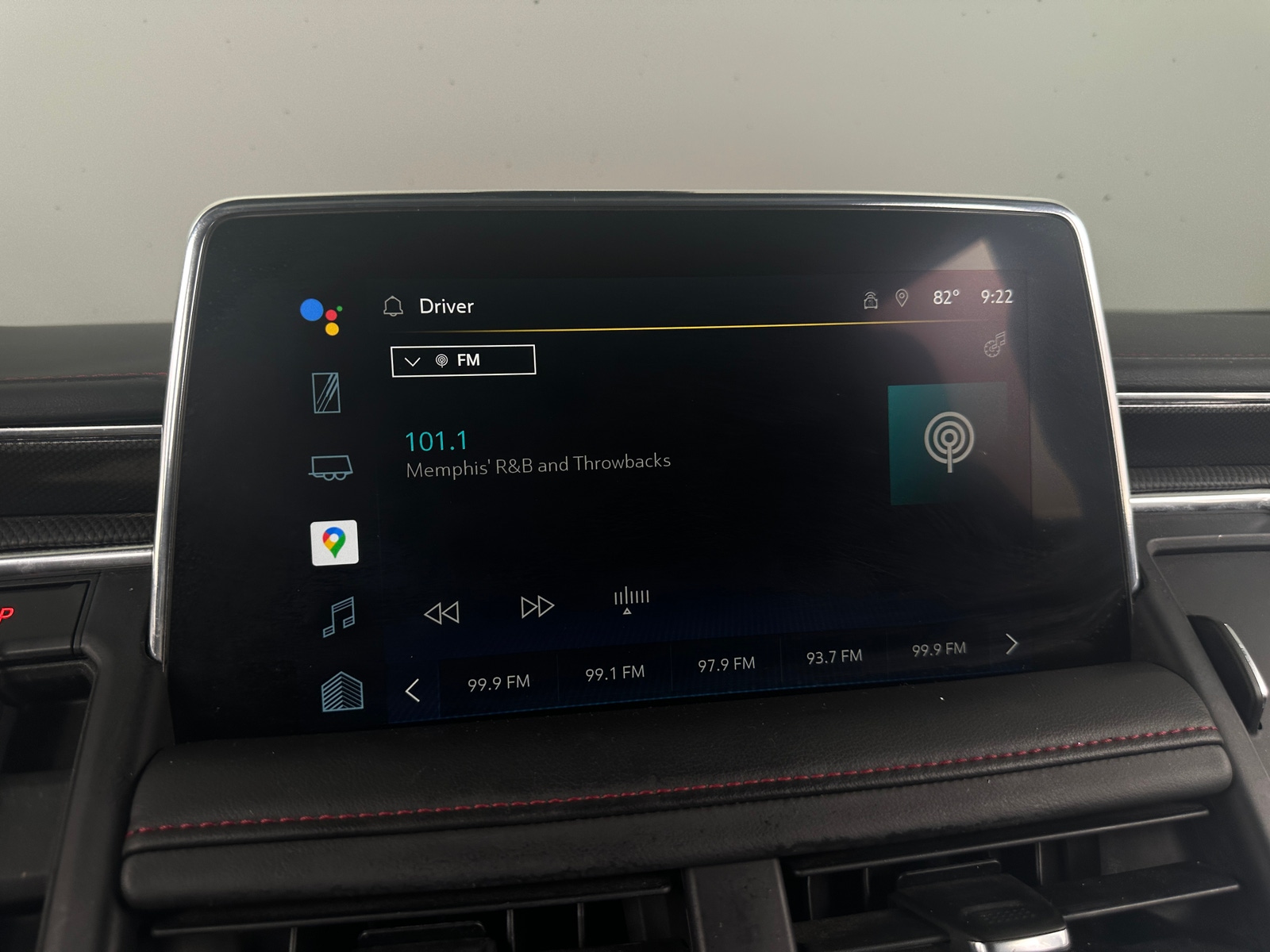 Thumbnail: 2022 Chevrolet Tahoe - 3