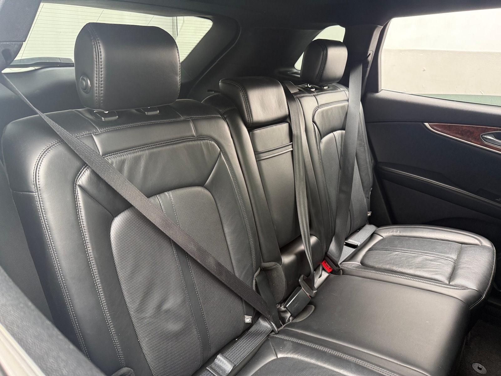 Thumbnail: 2020 Lincoln Nautilus - 5