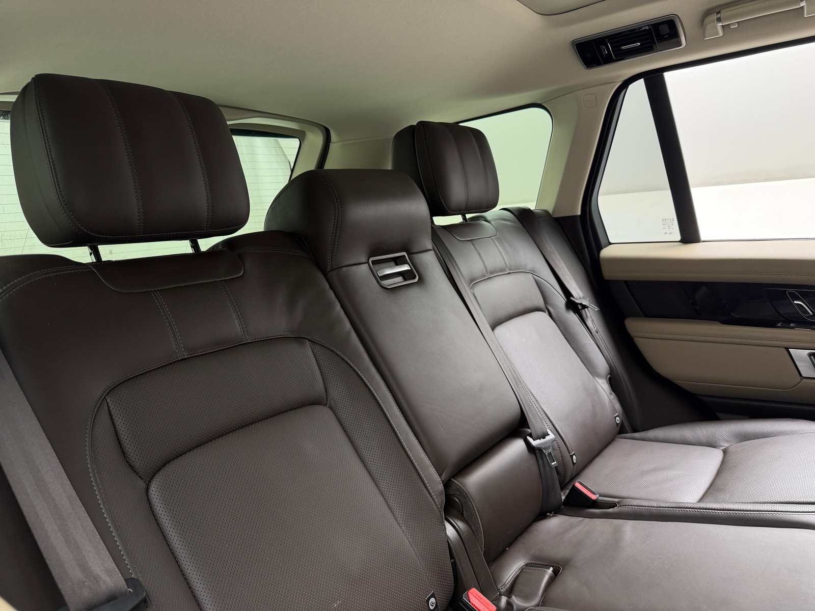 Thumbnail: 2021 Land Rover Range Rover - 5