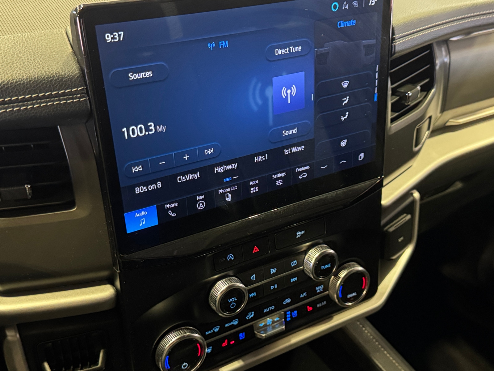 Thumbnail: 2023 Ford Expedition MAX - 3