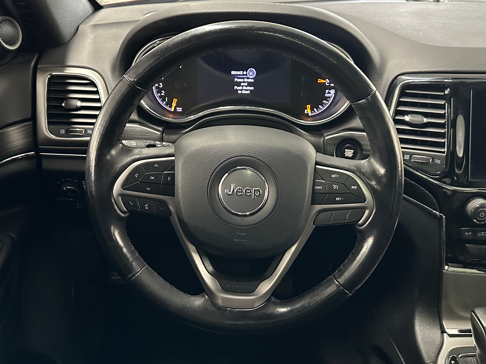 Thumbnail: 2019 Jeep Grand Cherokee - 4