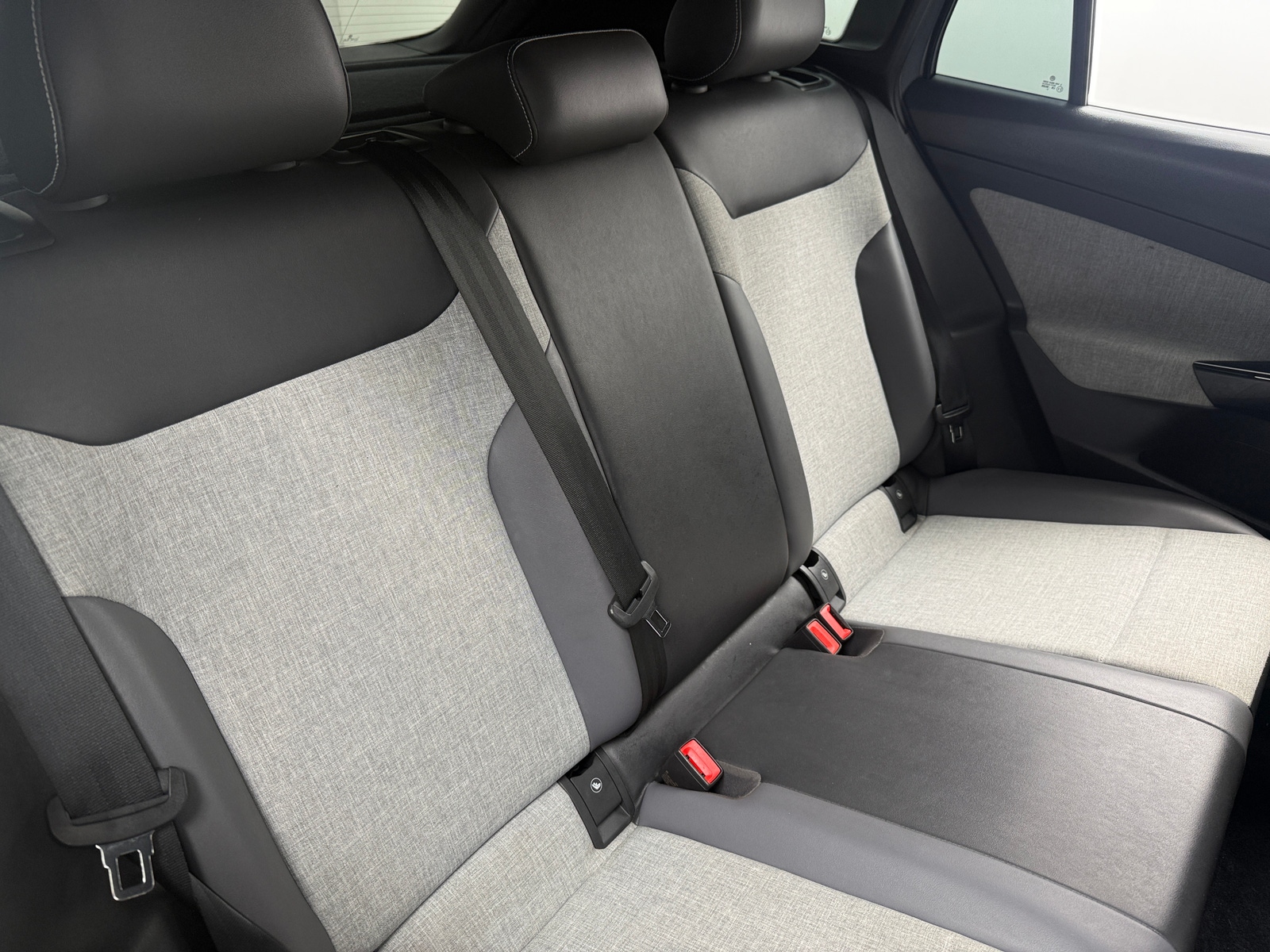Thumbnail: 2024 Volkswagen ID.4 - 6