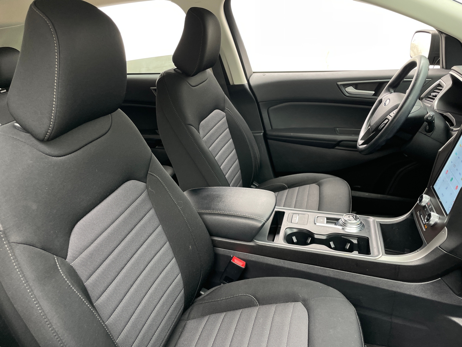 Thumbnail: 2021 Ford Edge - 2