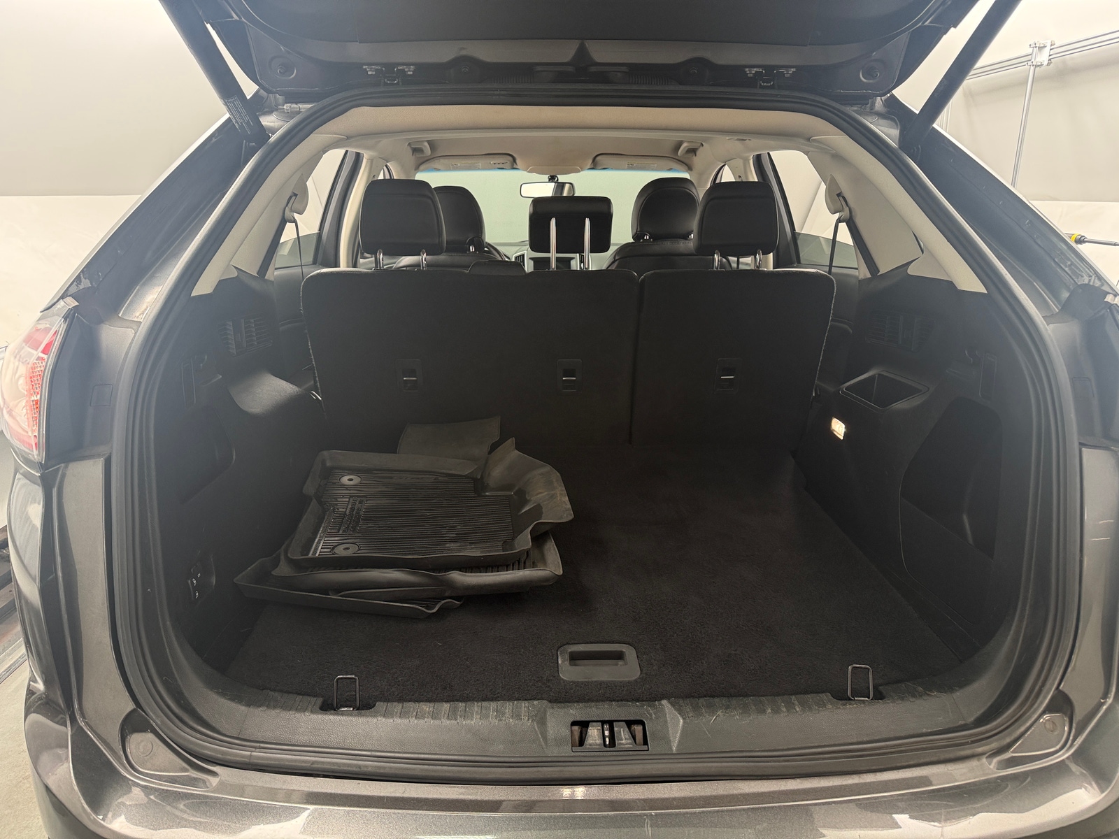 Thumbnail: 2018 Ford Edge - 6
