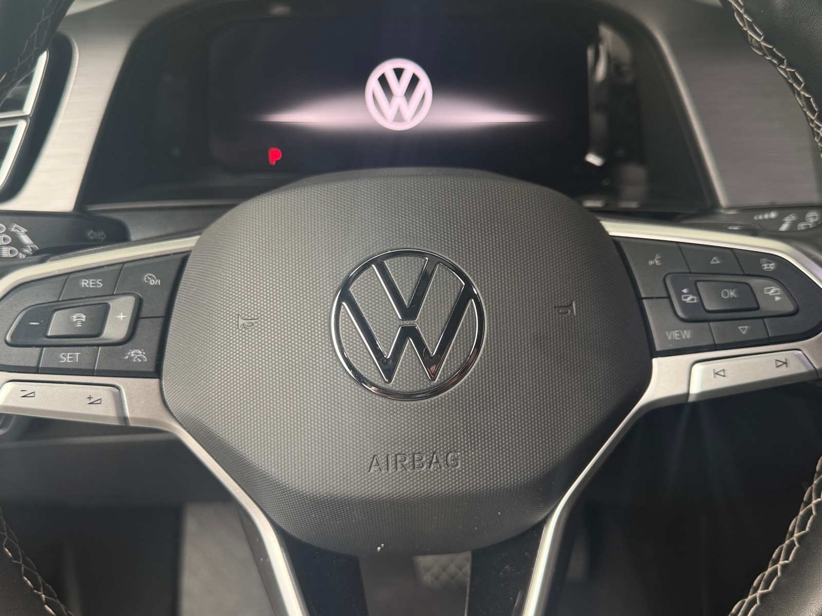 Thumbnail: 2025 Volkswagen Atlas - 4