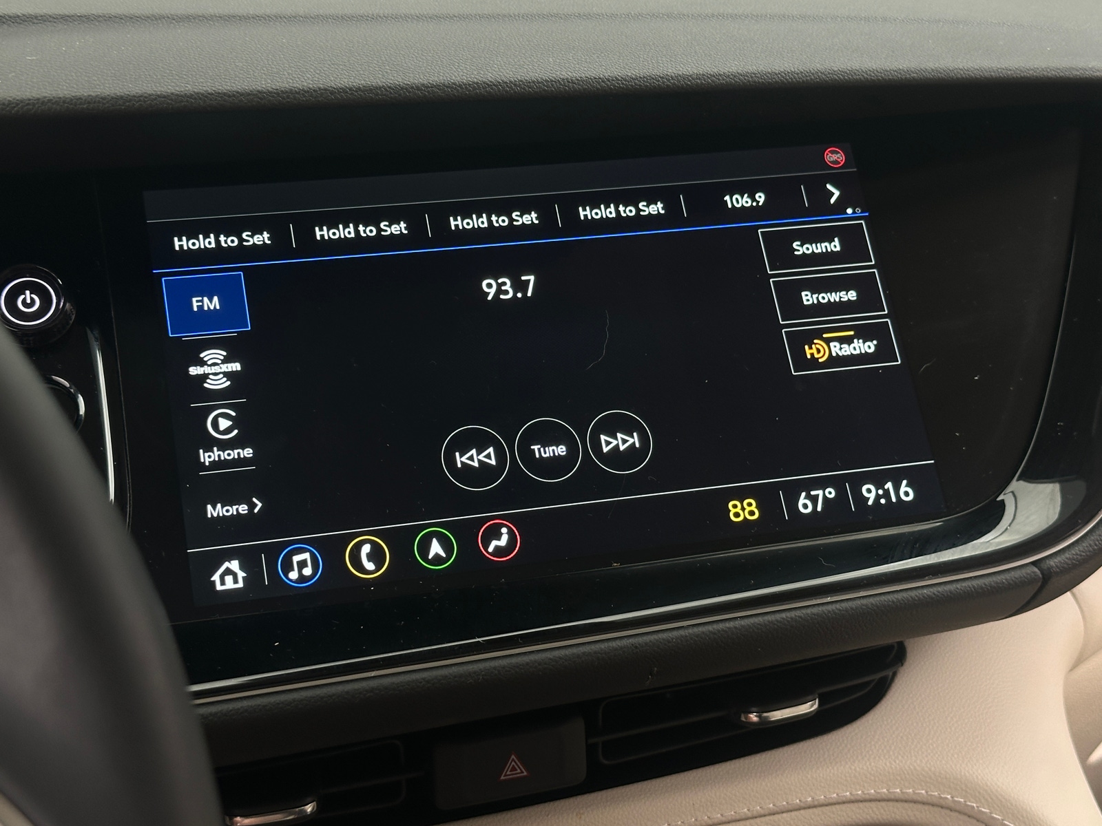Thumbnail: 2023 Buick Envision - 3