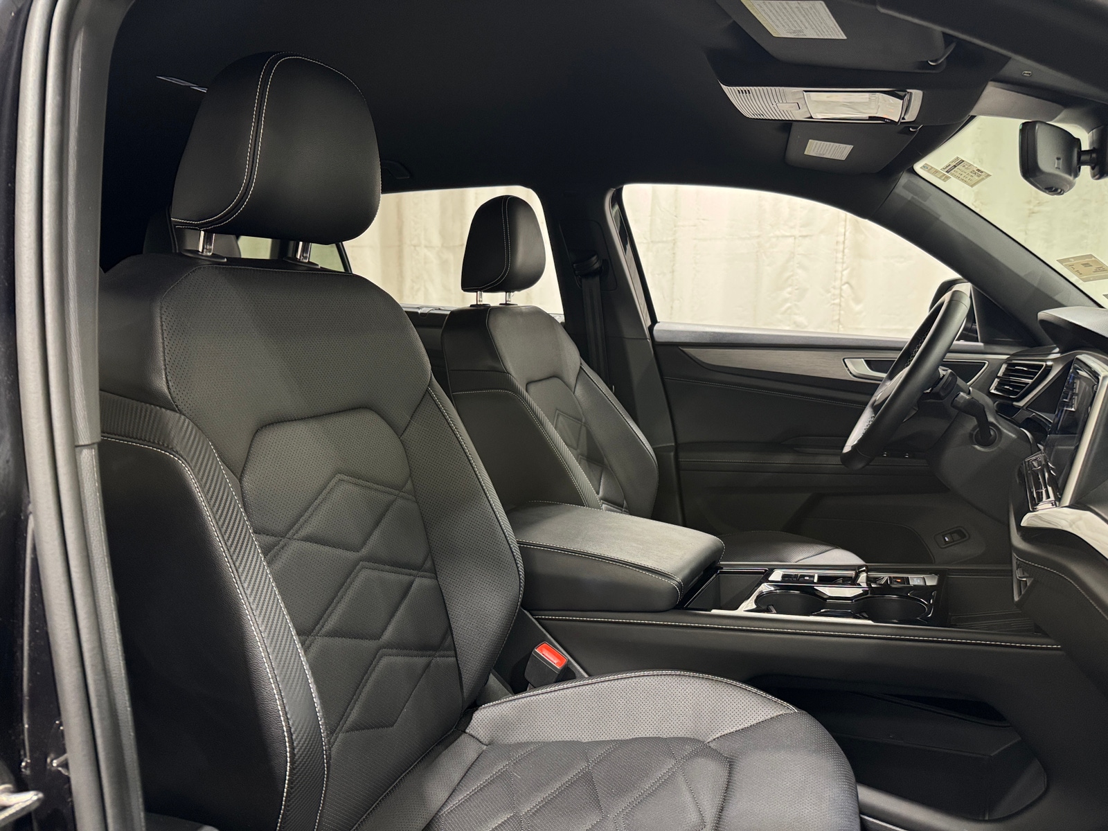 Thumbnail: 2026 Volkswagen Atlas - 2