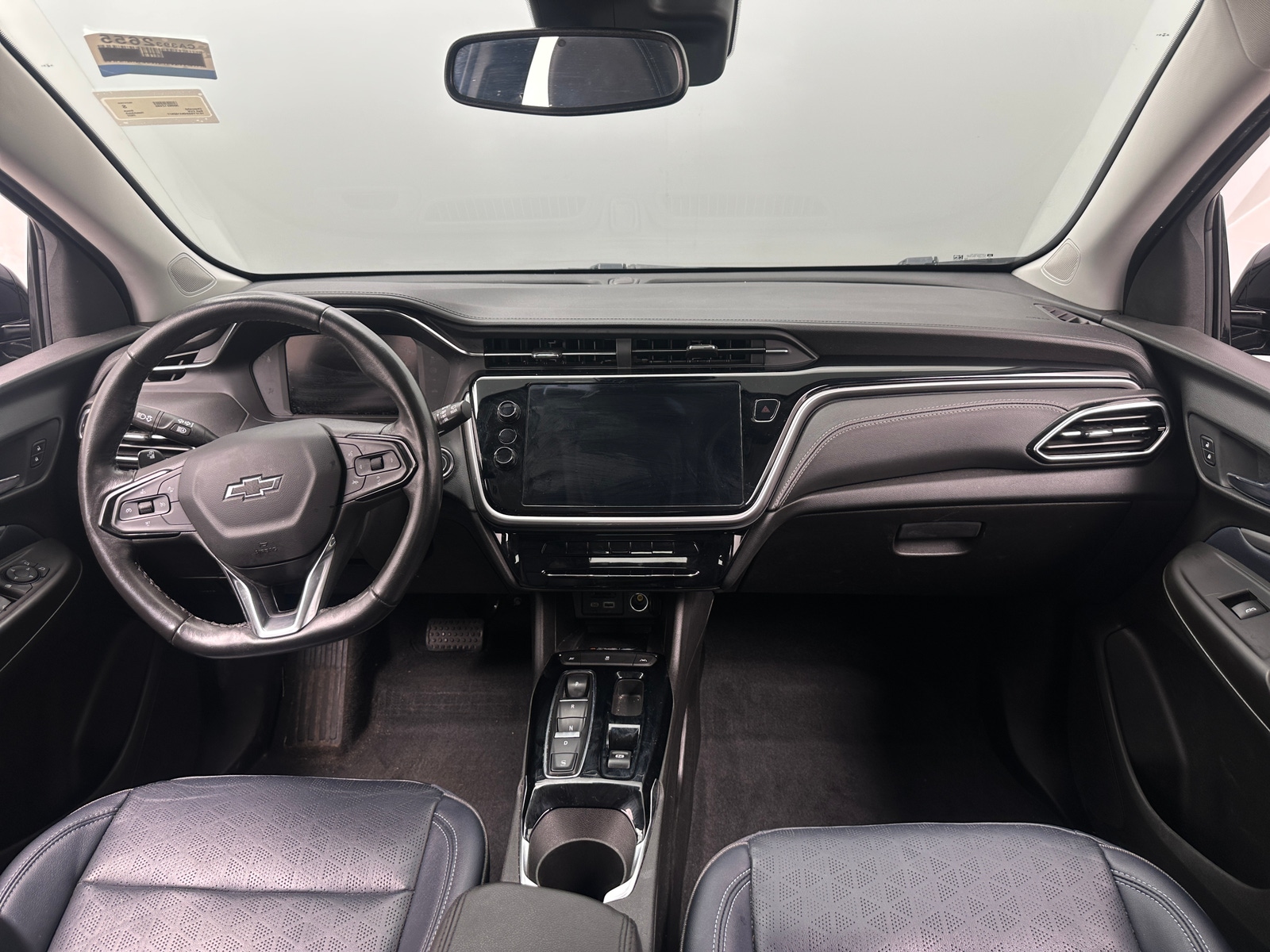 Thumbnail: 2022 Chevrolet Bolt EUV - 2