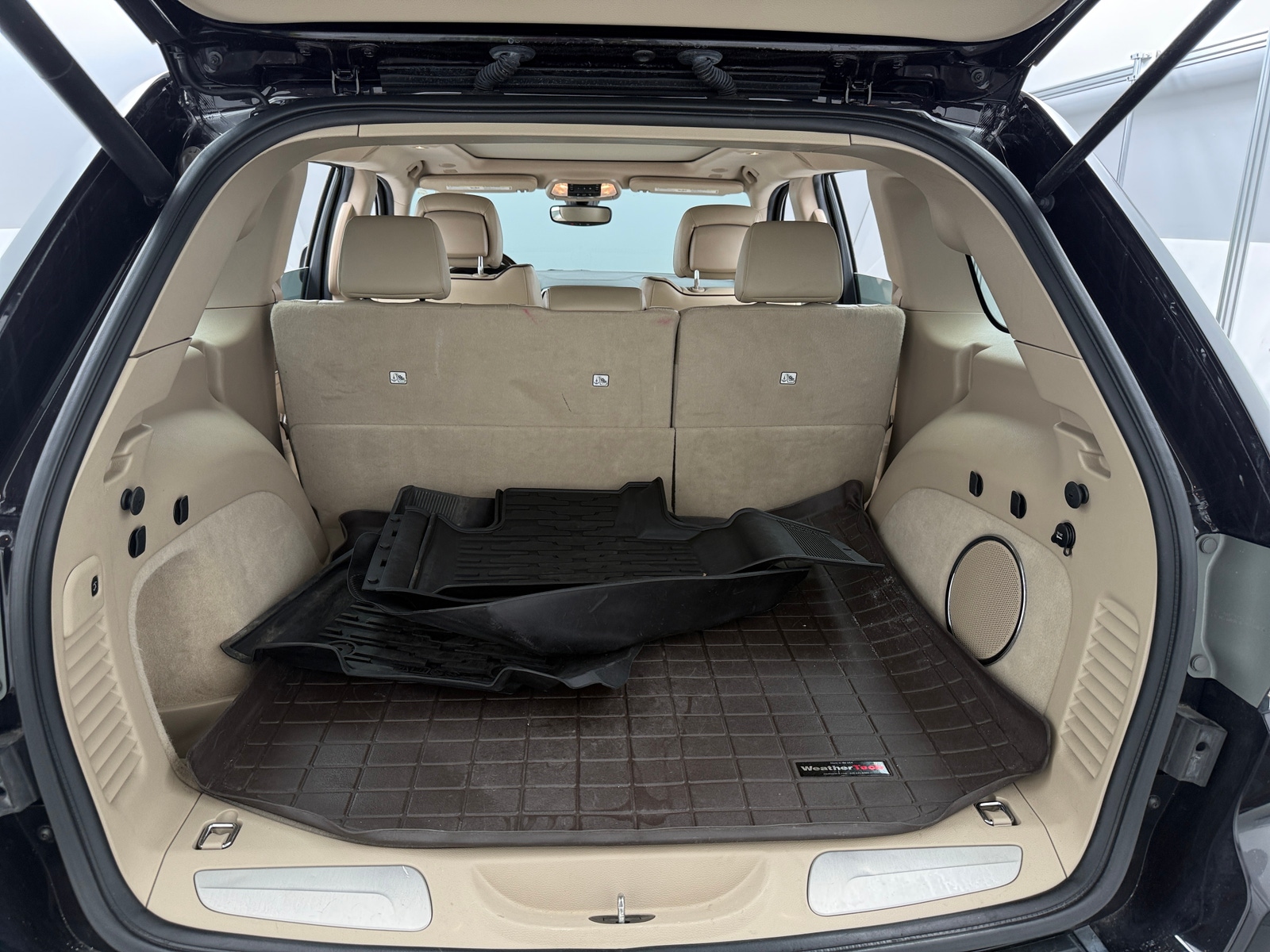 Thumbnail: 2019 Jeep Grand Cherokee - 6