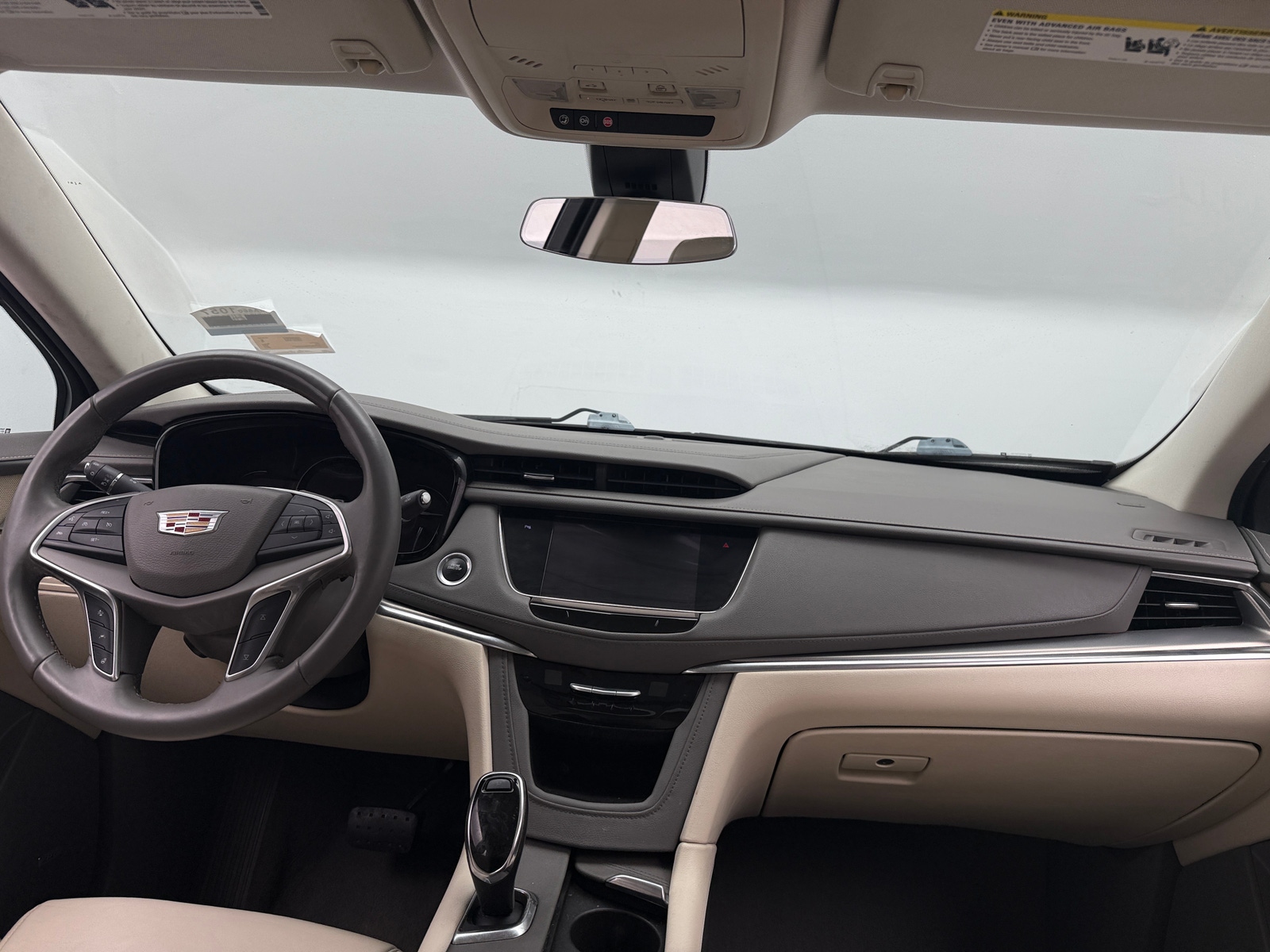 Thumbnail: 2017 Cadillac XT5 - 2