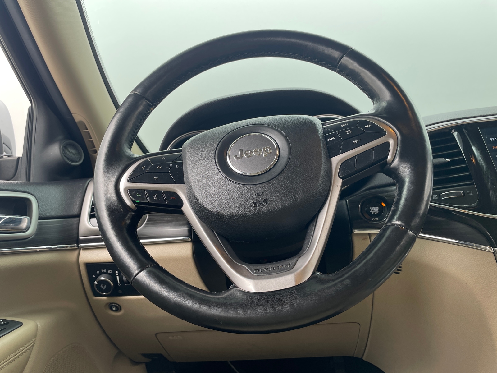 Thumbnail: 2021 Jeep Grand Cherokee - 4
