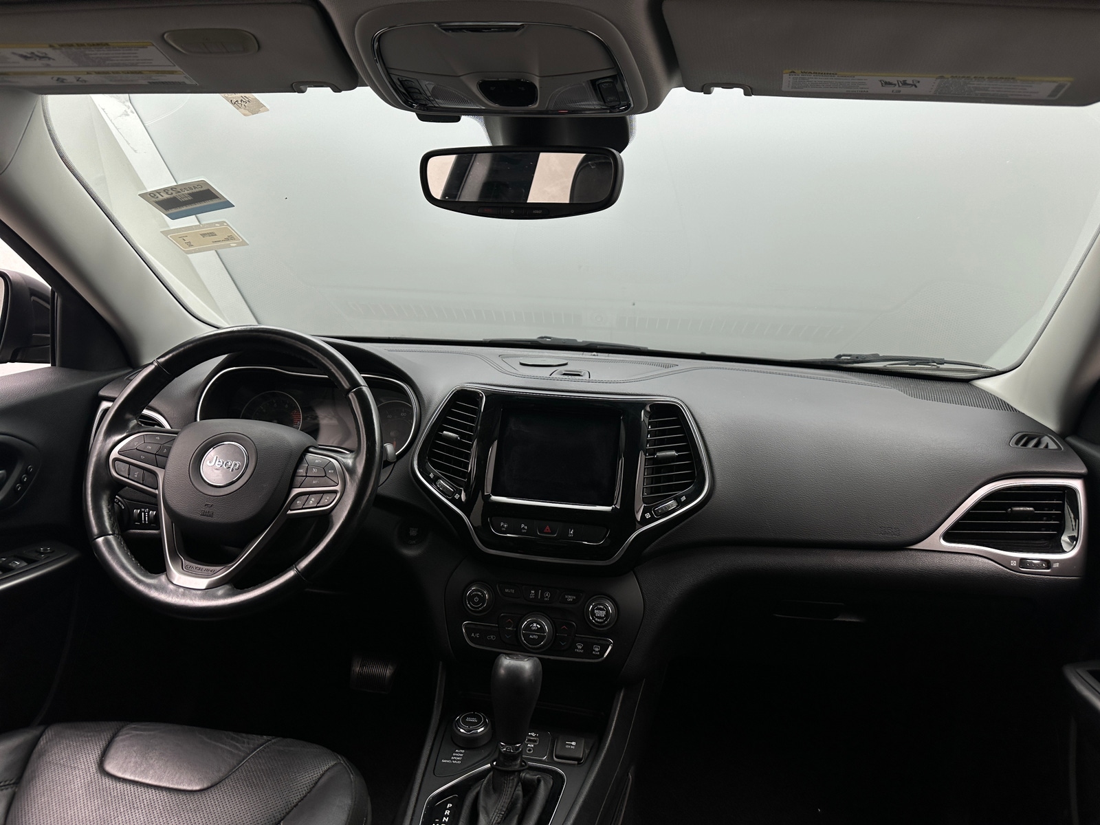 Thumbnail: 2020 Jeep Cherokee - 2