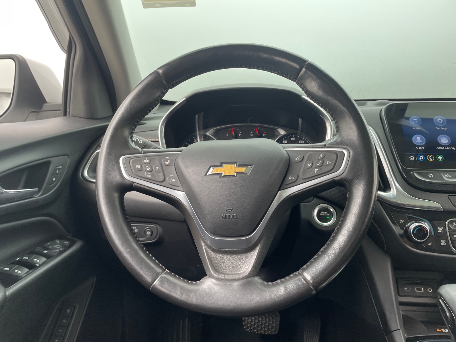 Thumbnail: 2022 Chevrolet Equinox - 4