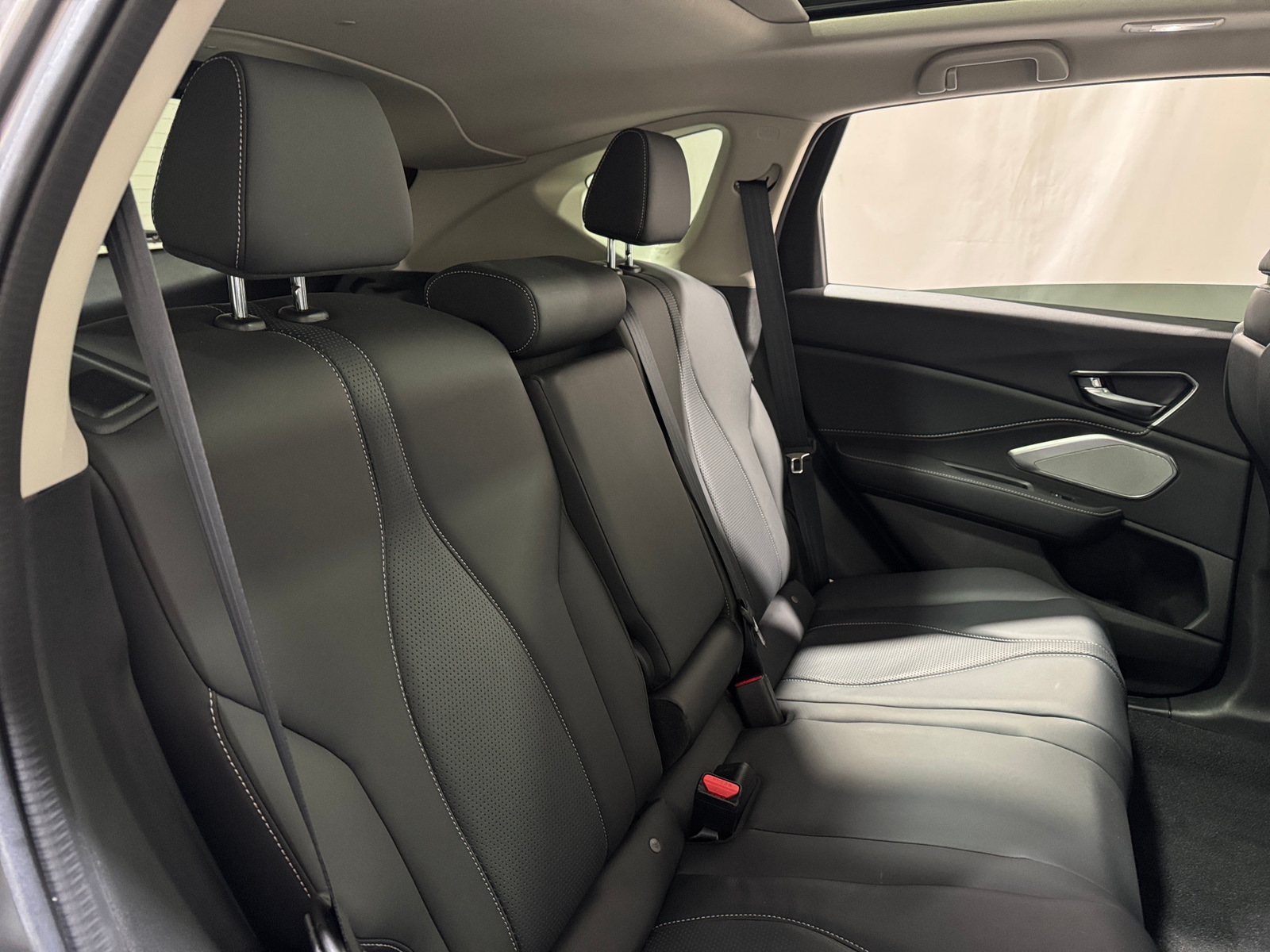 Thumbnail: 2023 Acura RDX - 5