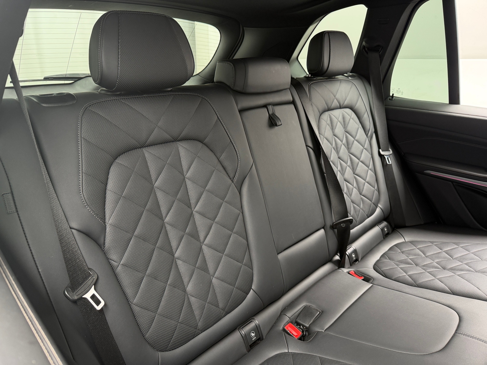 Thumbnail: 2025 BMW X5 - 6