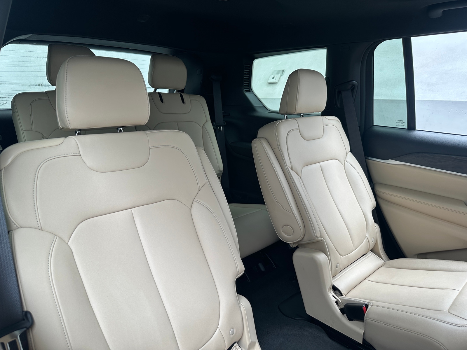 Thumbnail: 2023 Jeep Grand Cherokee L - 5