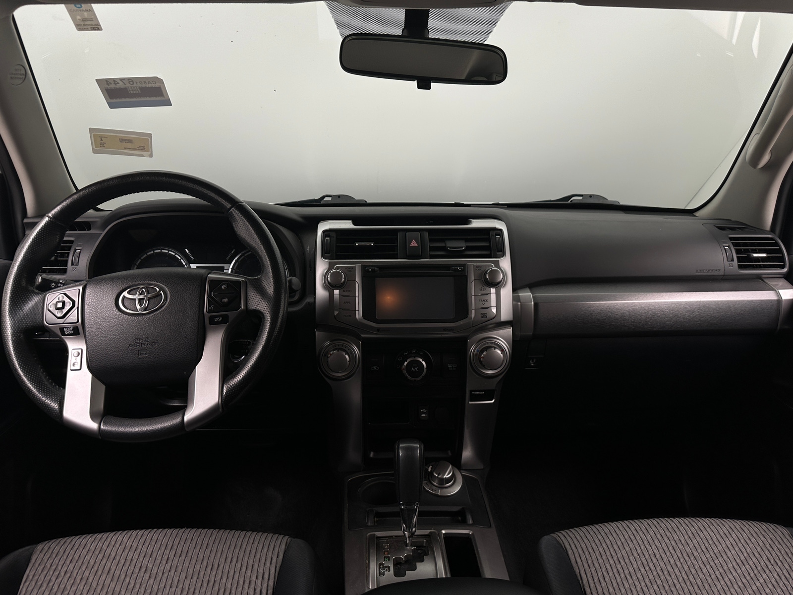 Thumbnail: 2014 Toyota 4Runner - 3