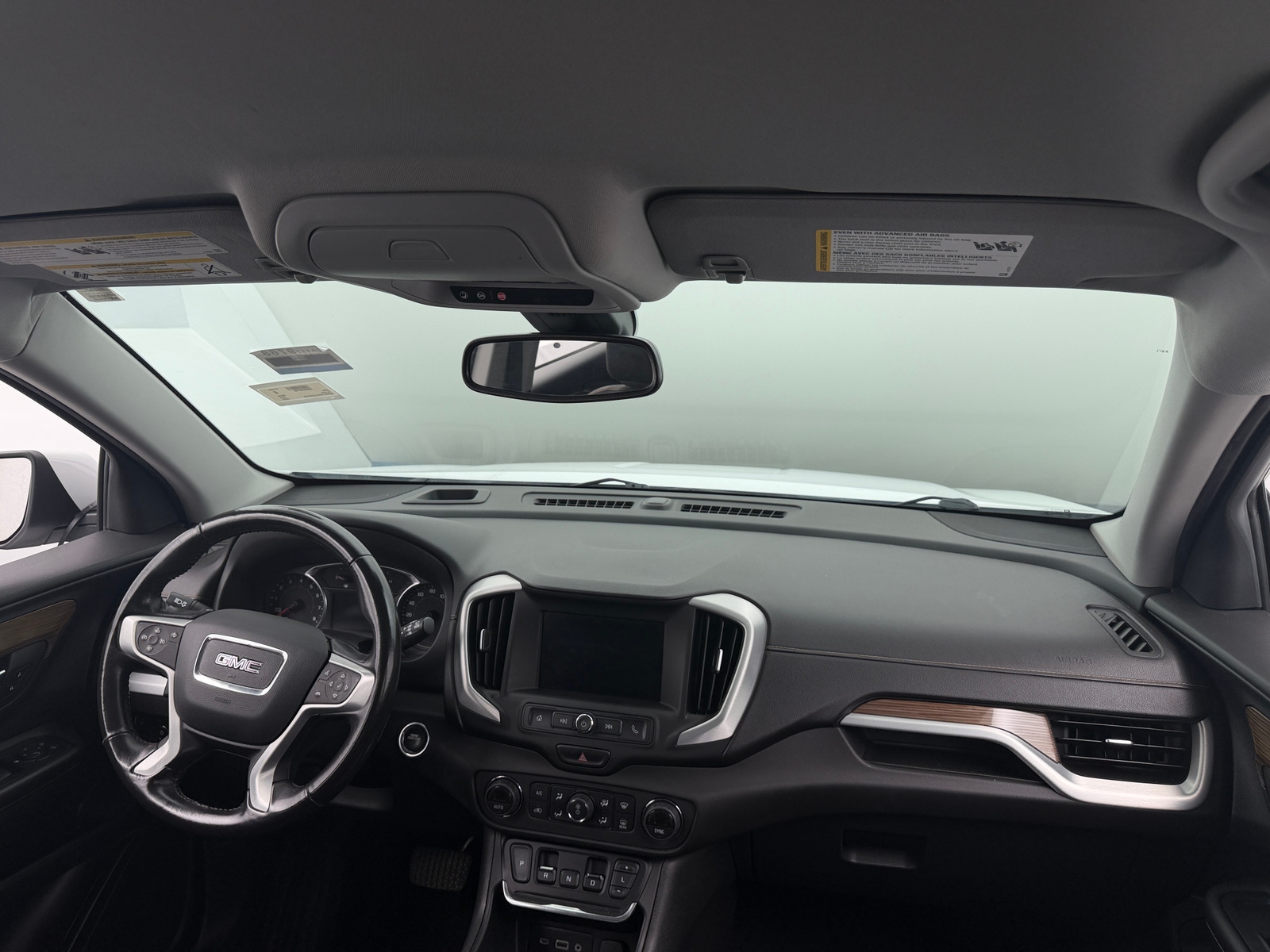 Thumbnail: 2020 GMC Terrain - 3