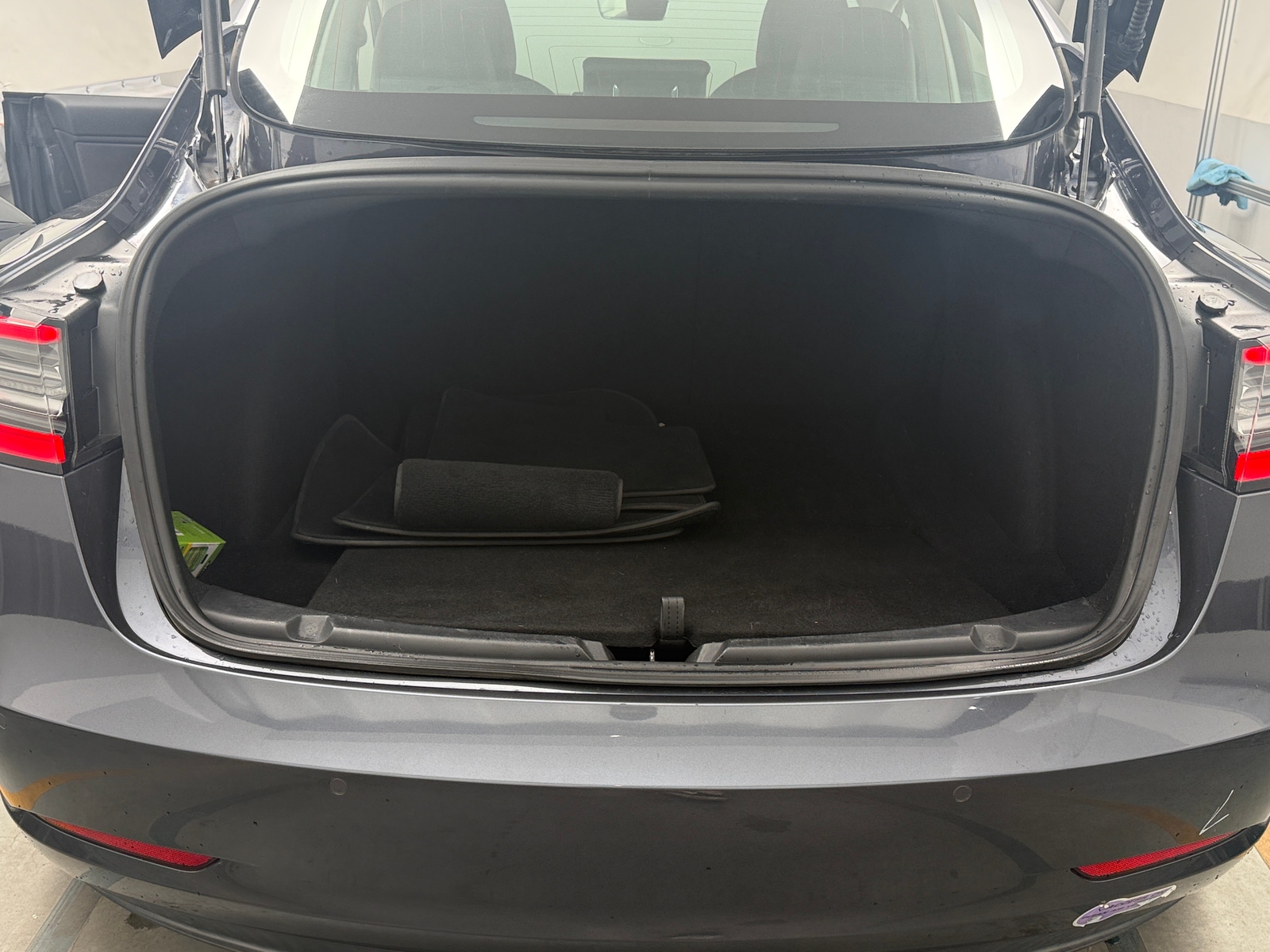Thumbnail: 2018 Tesla Model 3 - 6