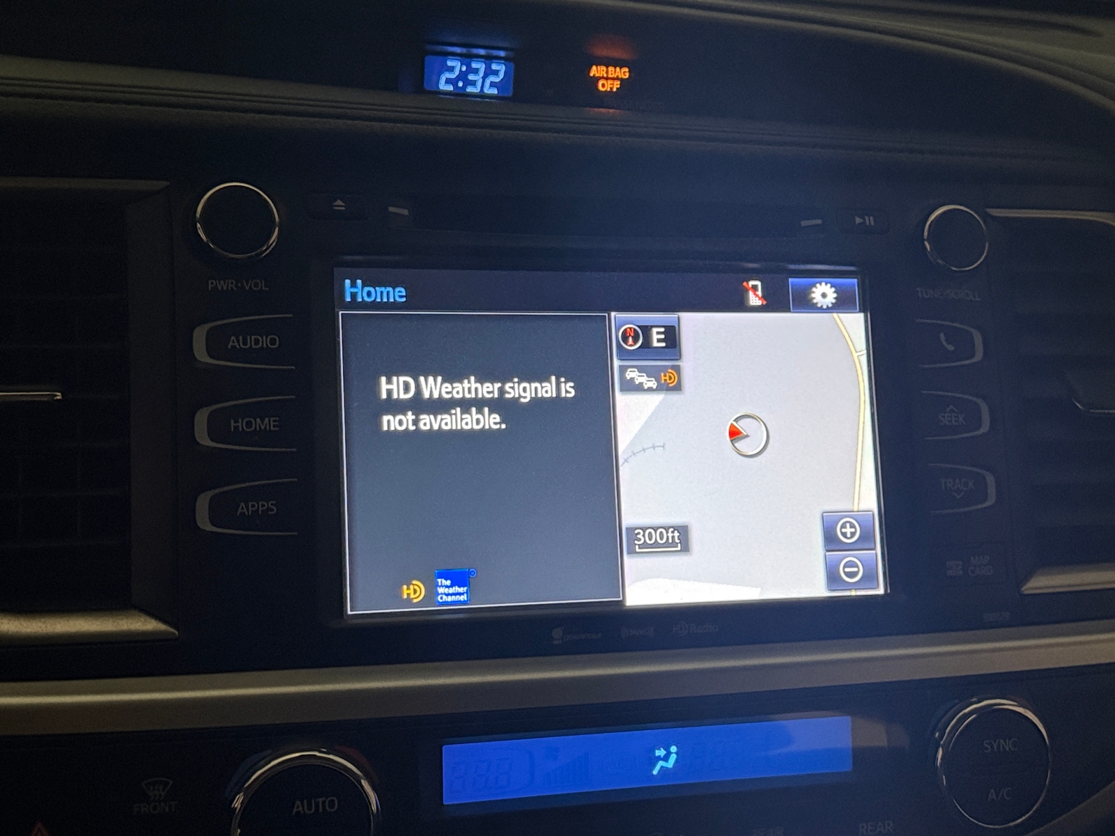 Thumbnail: 2018 Toyota Highlander - 3
