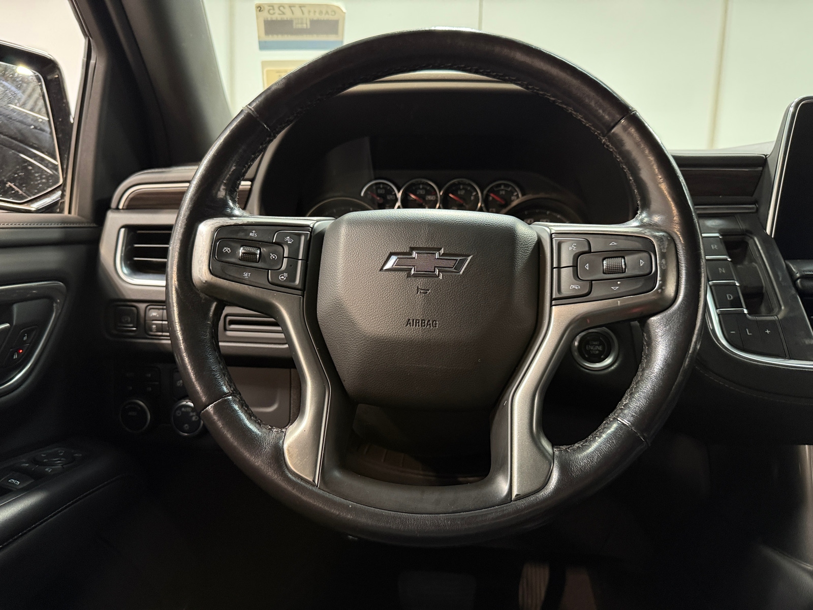 Thumbnail: 2021 Chevrolet Tahoe - 4