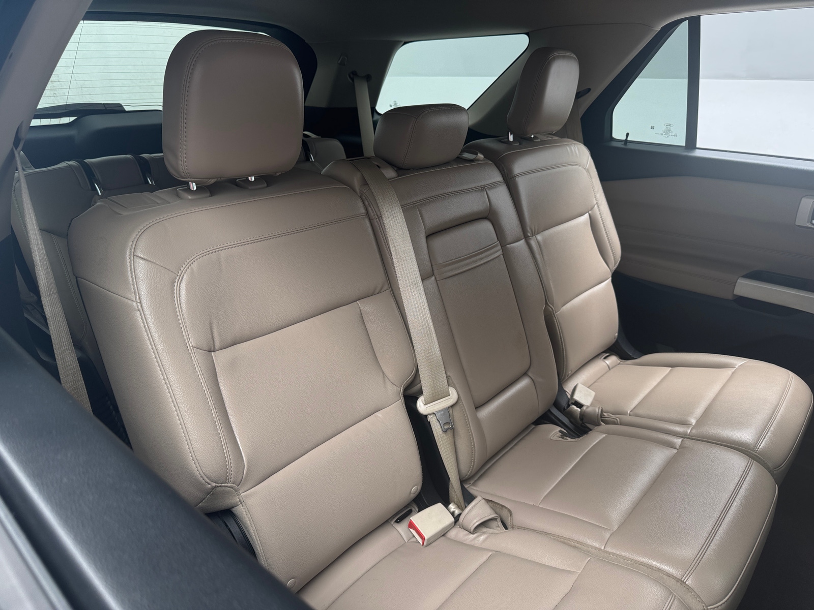 Thumbnail: 2021 Ford Explorer - 5