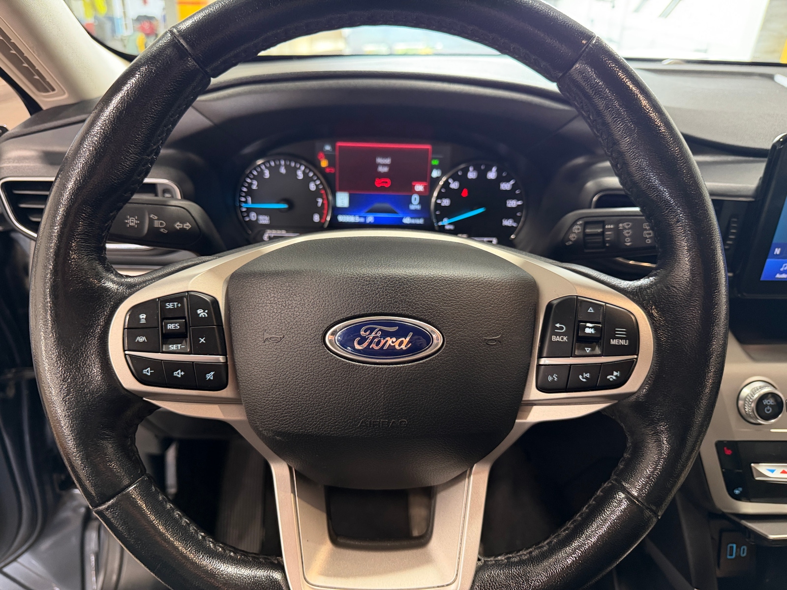 Thumbnail: 2021 Ford Explorer - 4