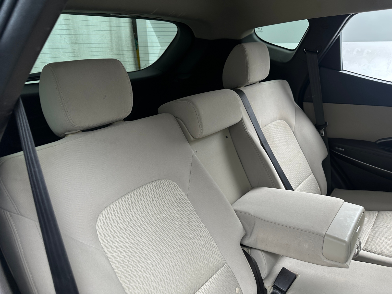 Thumbnail: 2017 Hyundai Santa Fe - 6