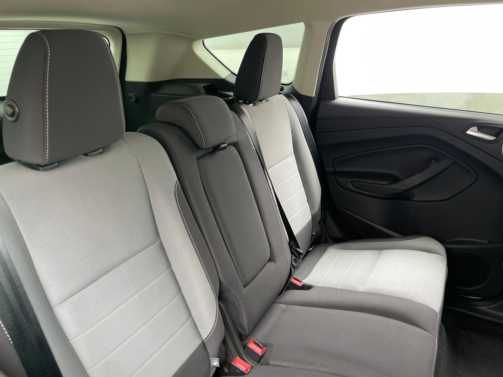 Thumbnail: 2016 Ford Escape - 6