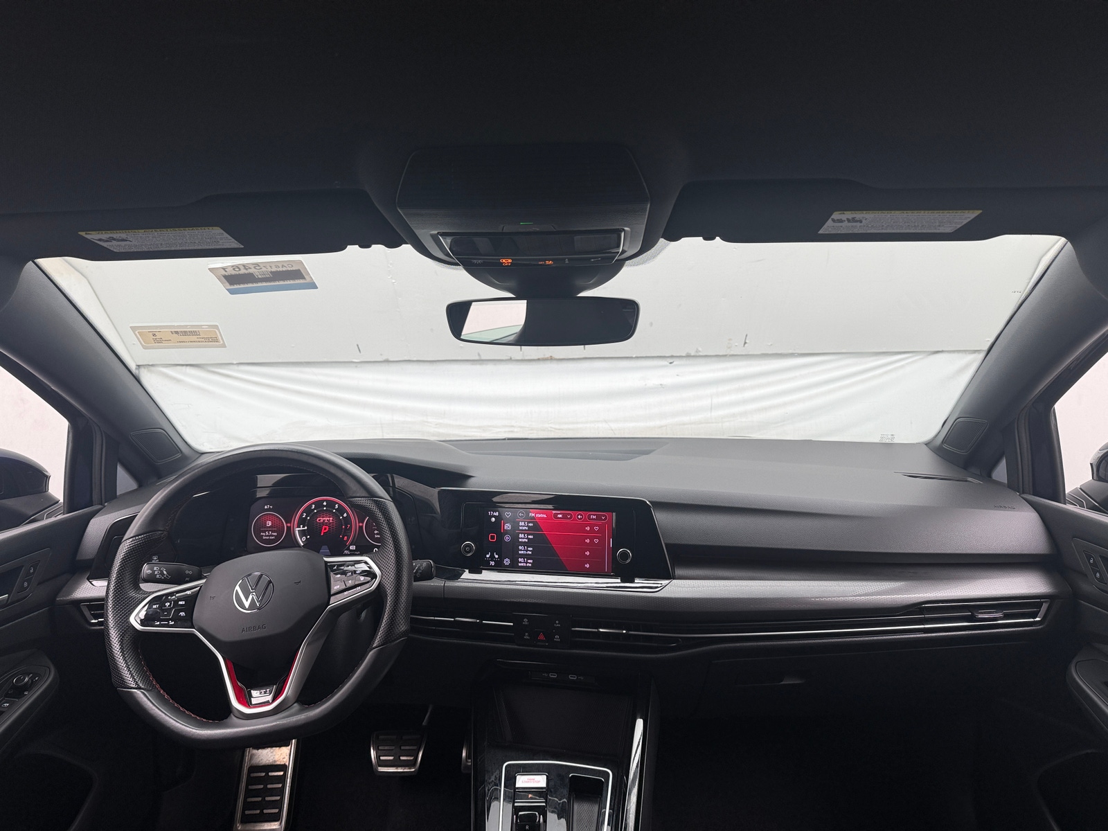 Thumbnail: 2024 Volkswagen Golf - 3