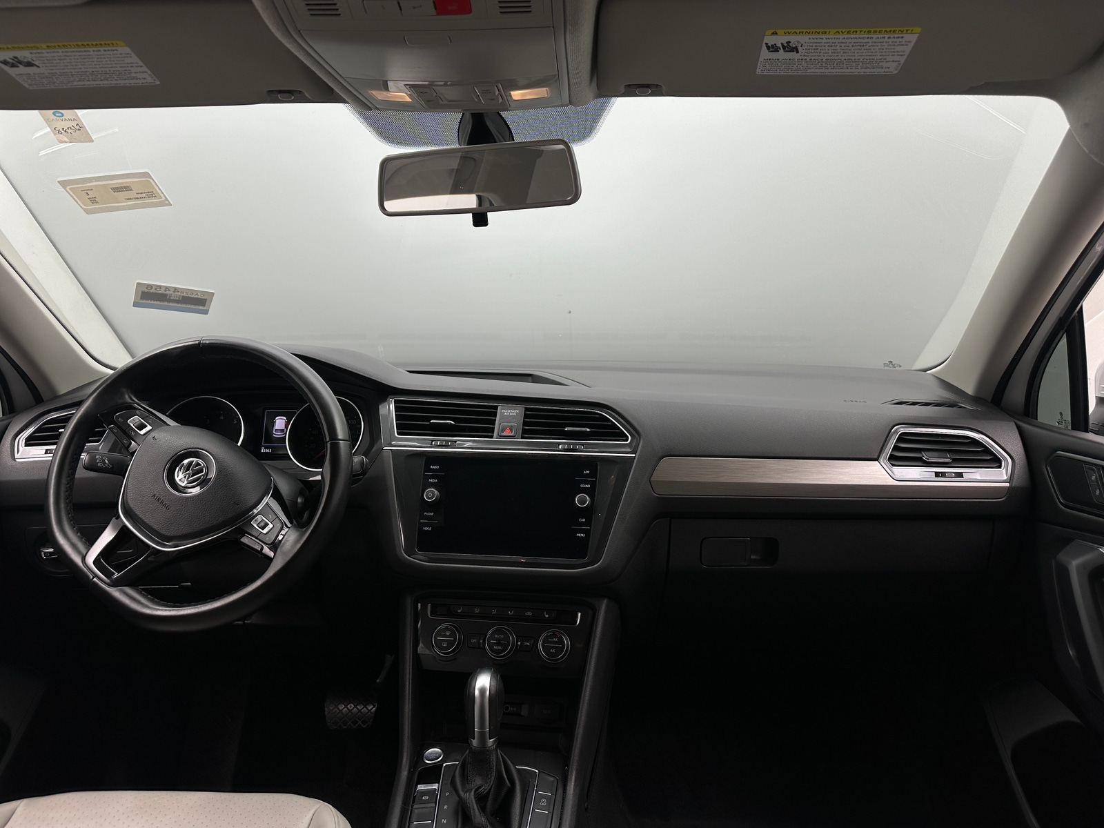 Thumbnail: 2018 Volkswagen Tiguan - 2