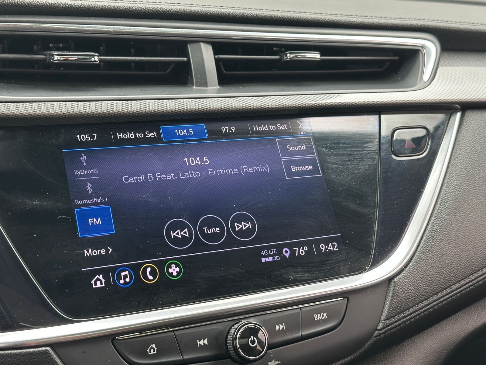 Thumbnail: 2020 Buick Encore GX - 3