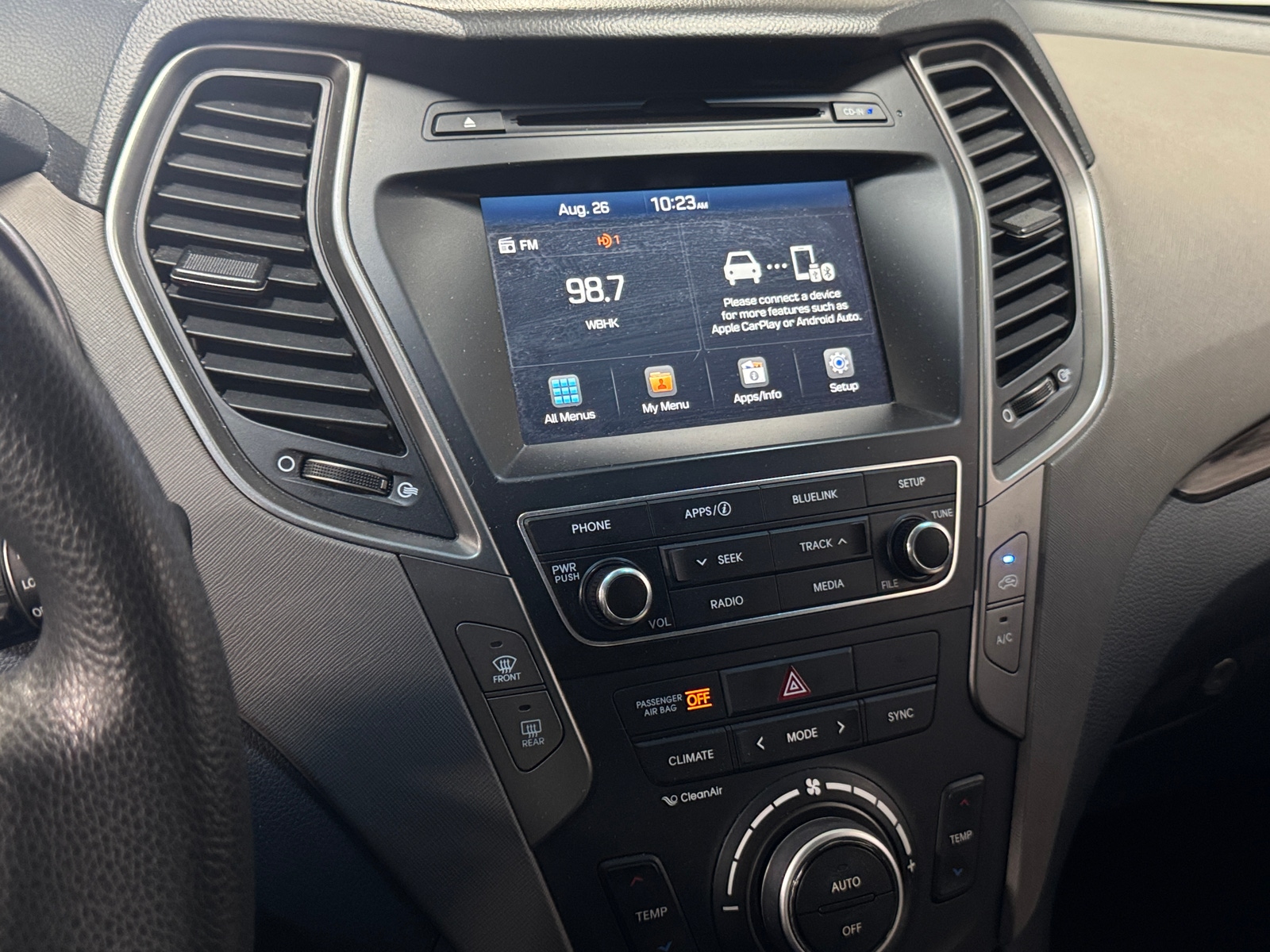 Thumbnail: 2018 Hyundai Santa Fe - 4