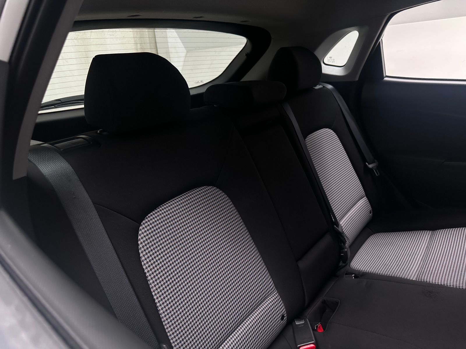 Thumbnail: 2022 Hyundai Kona - 6
