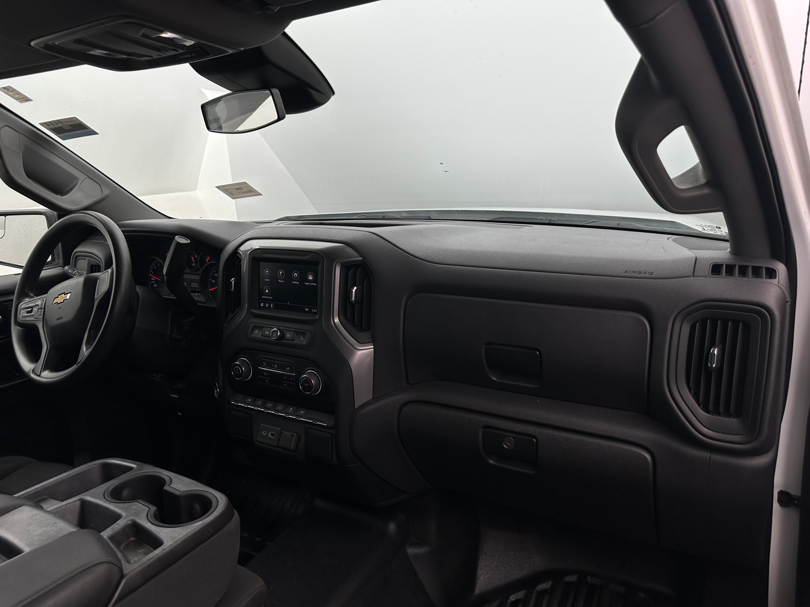 Thumbnail: 2022 Chevrolet Silverado 1500 - 3