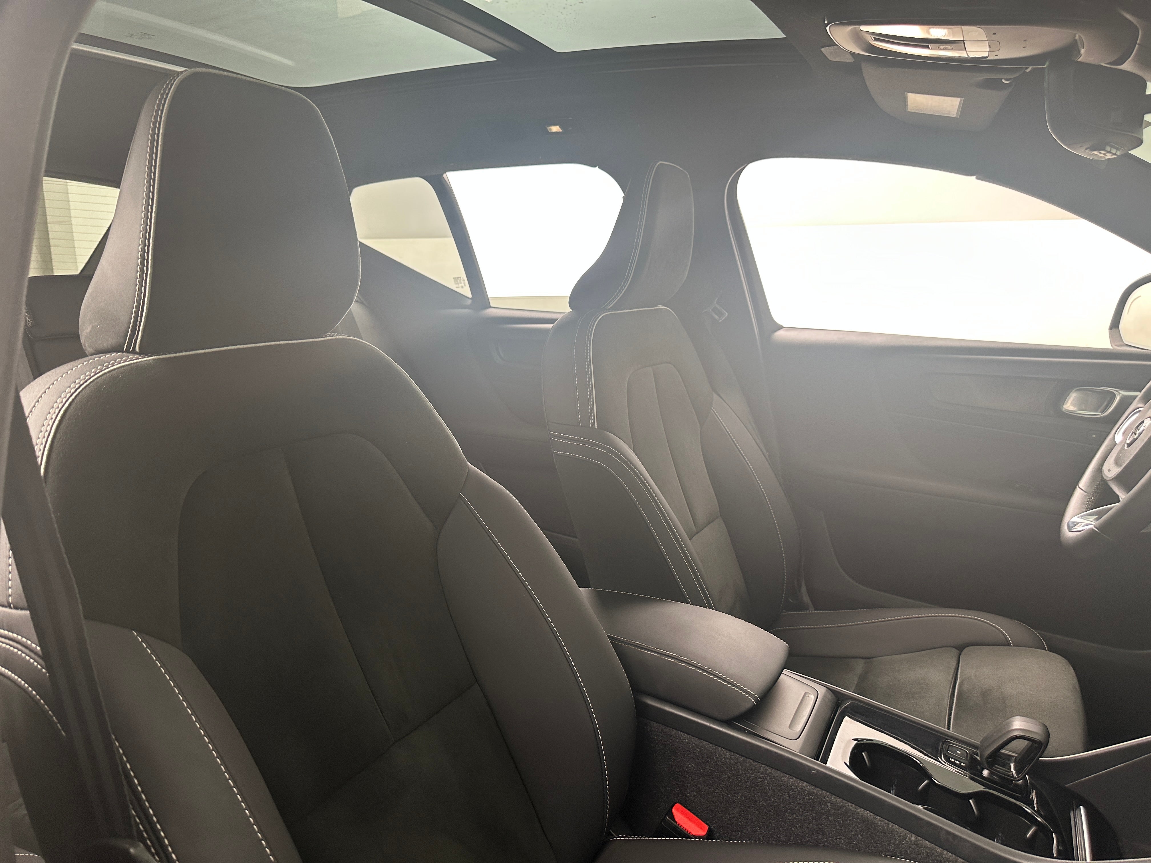 2023 Volvo XC40 Plus