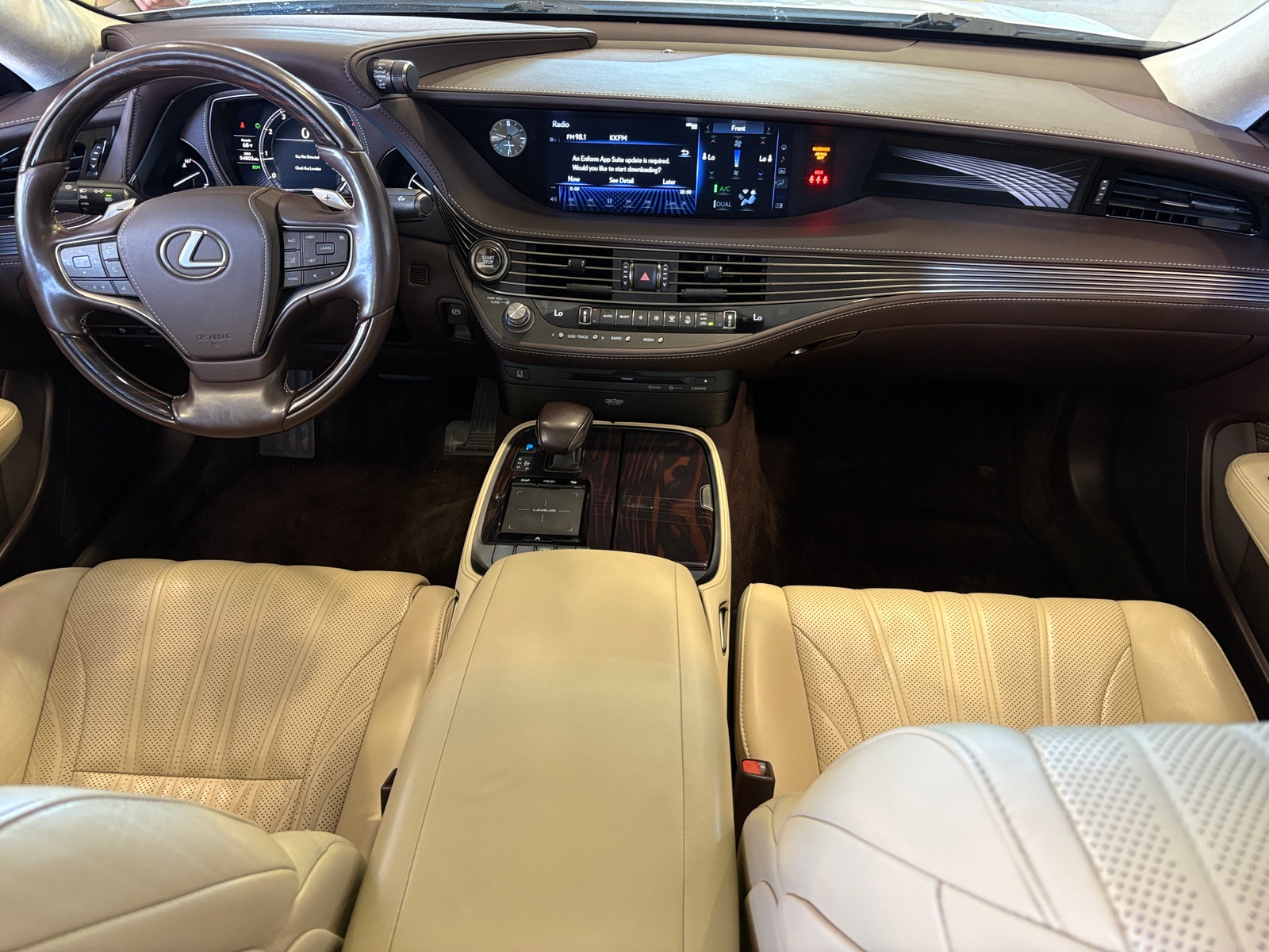 Thumbnail: 2018 Lexus LS - 2