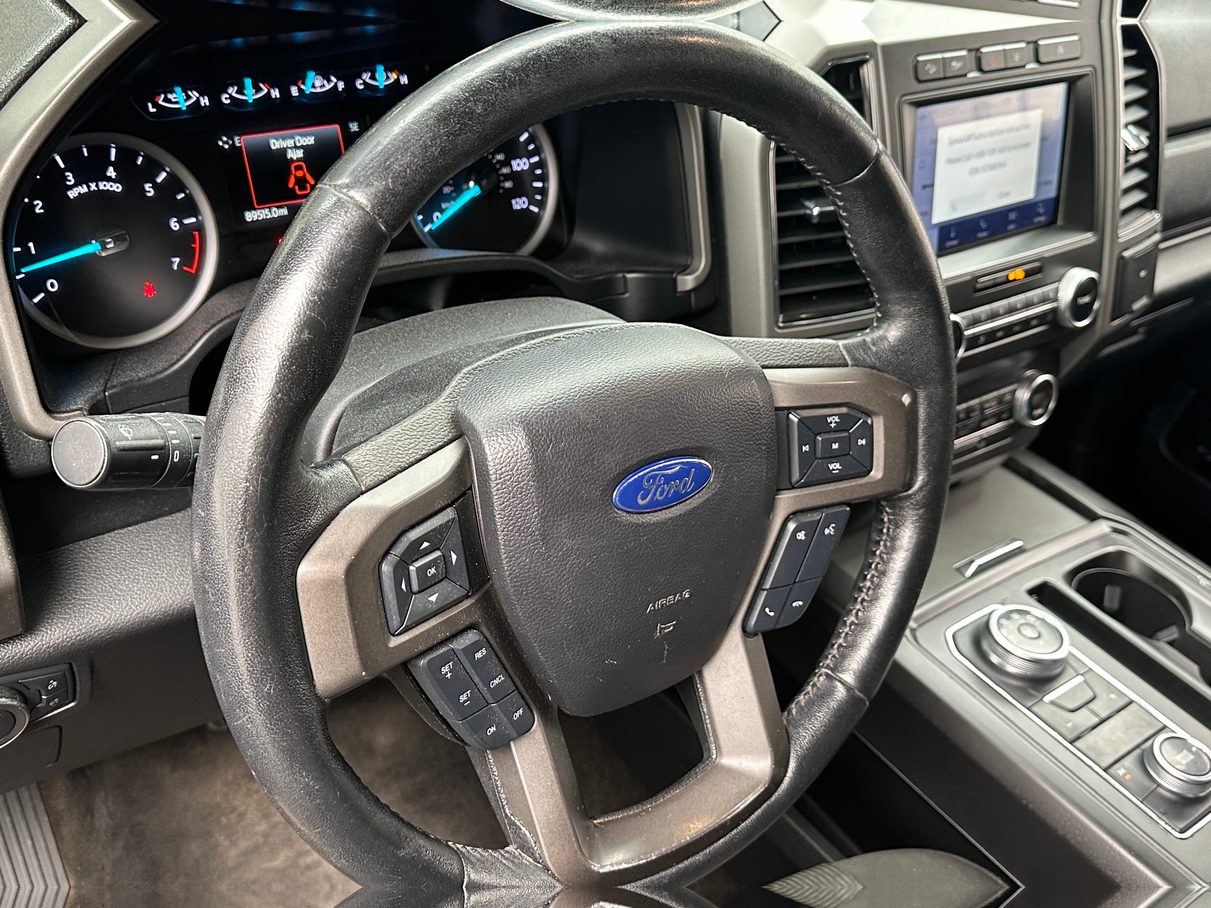 2020 Ford Expedition XLT - Photo 22