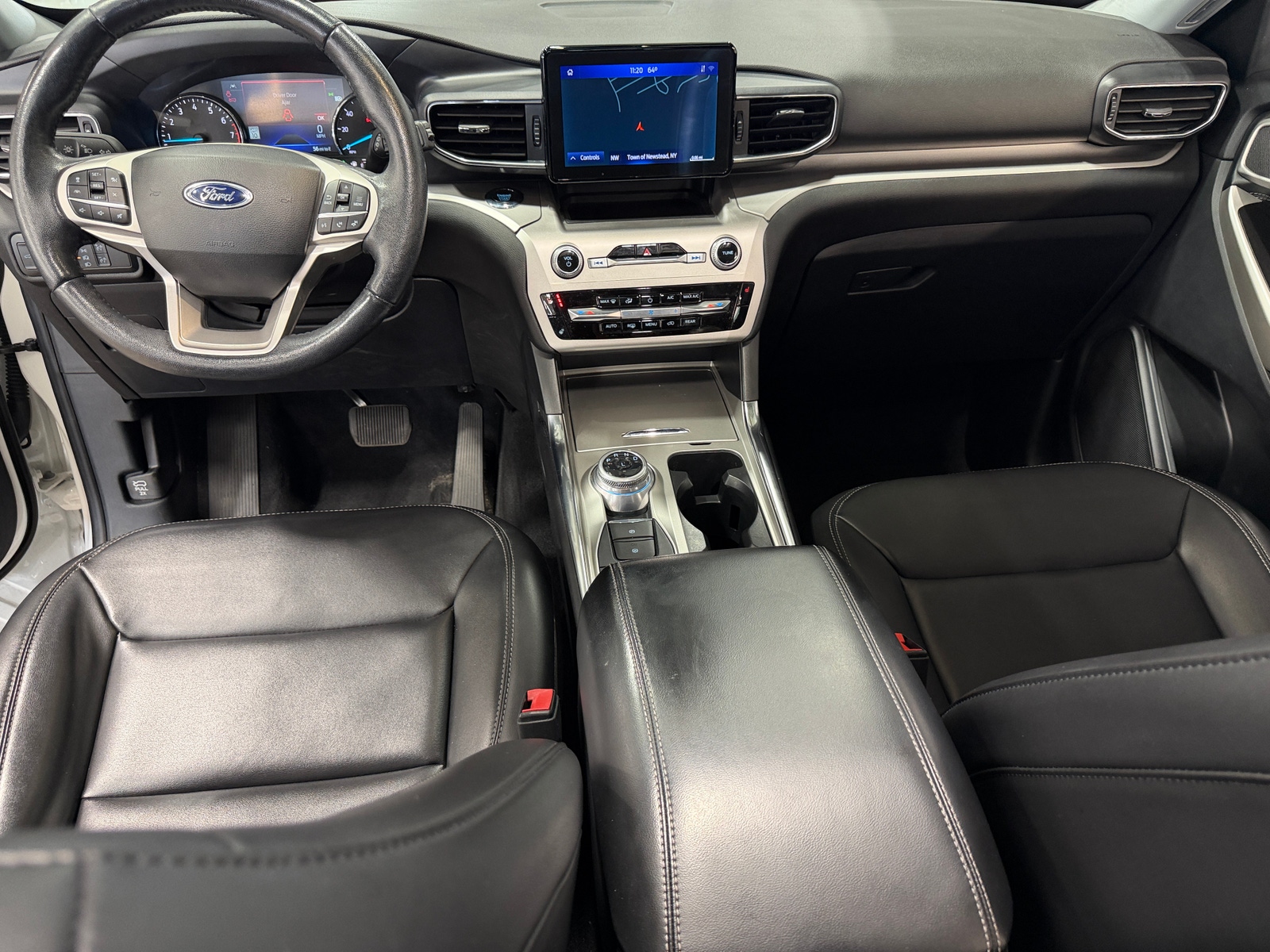 Thumbnail: 2022 Ford Explorer - 2